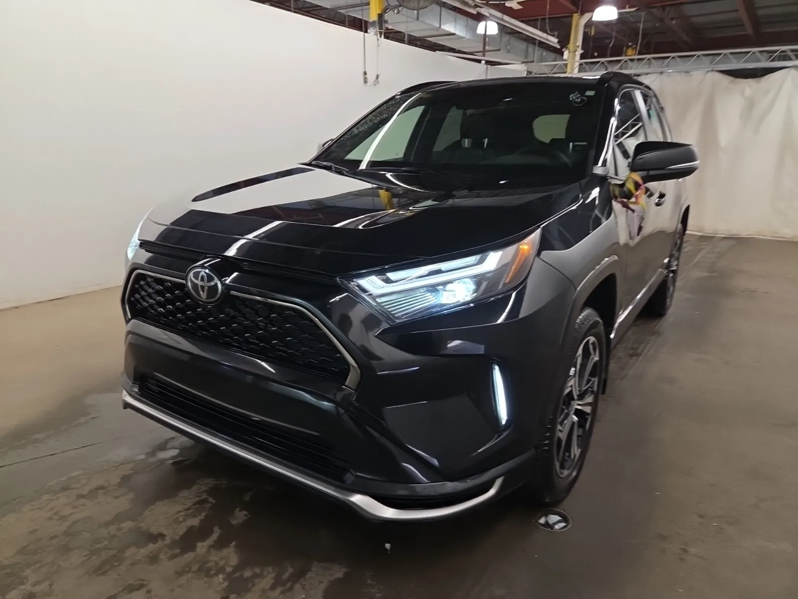 2025 Toyota RAV4 Plug-In Hybrid