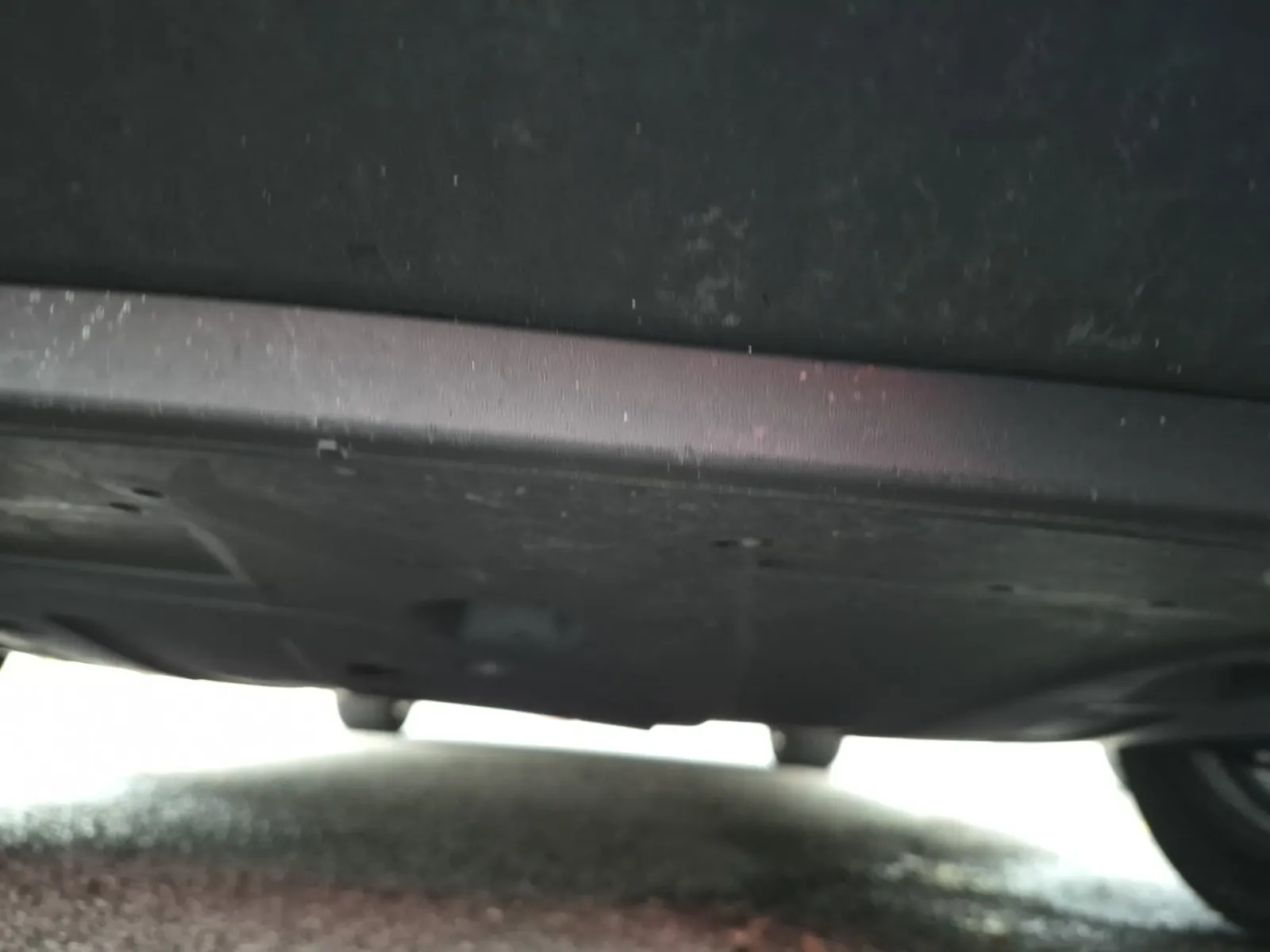 Undercarriage - Front Photo