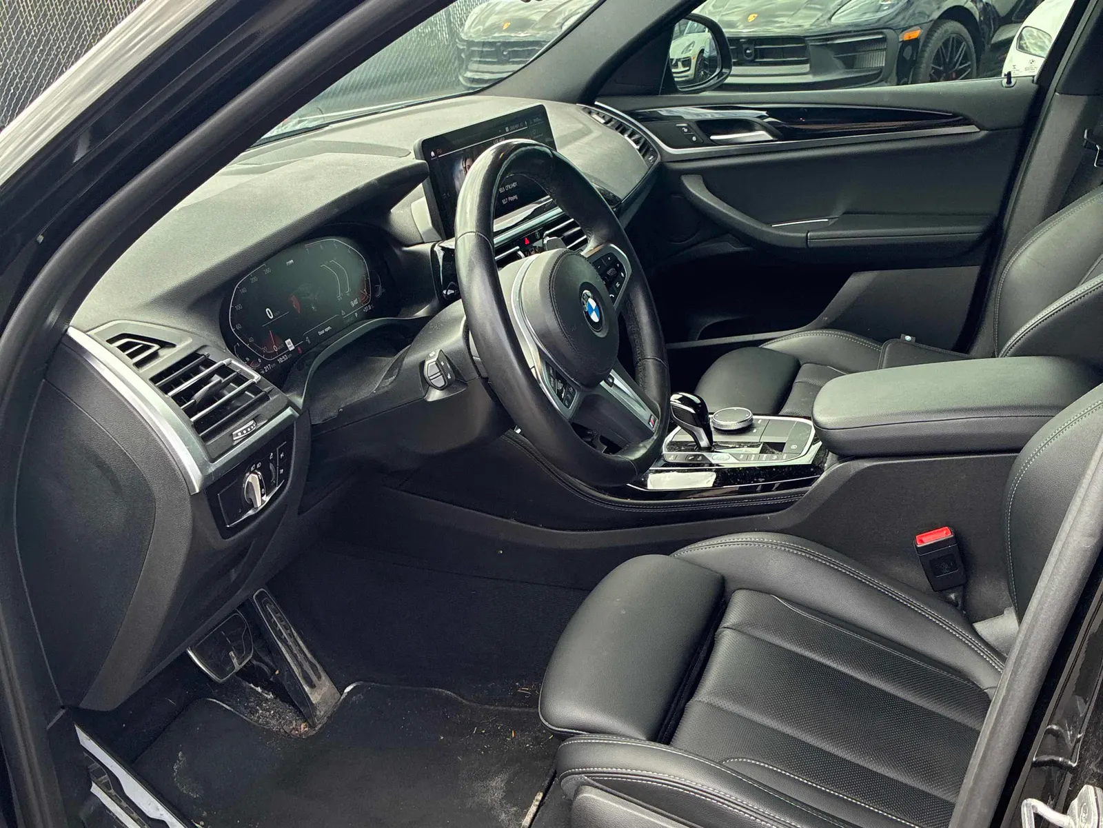 Interior driver side