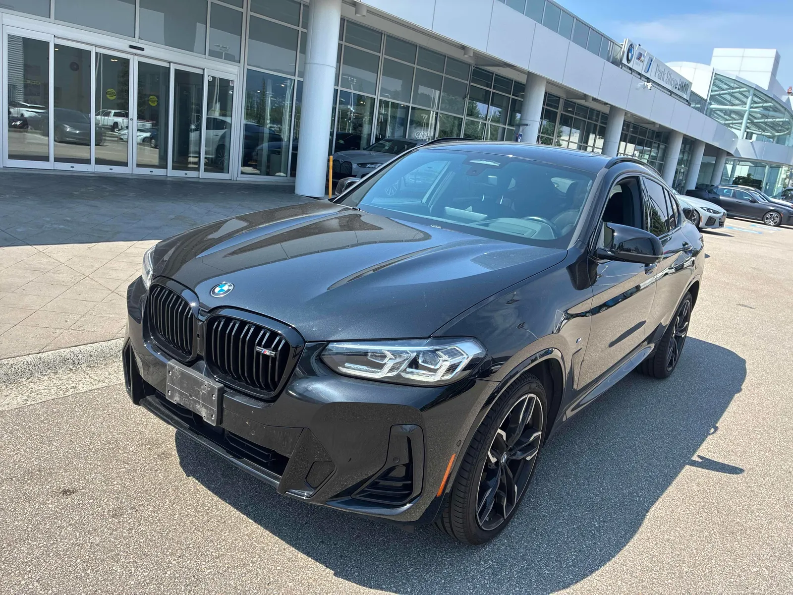 2022 BMW X4