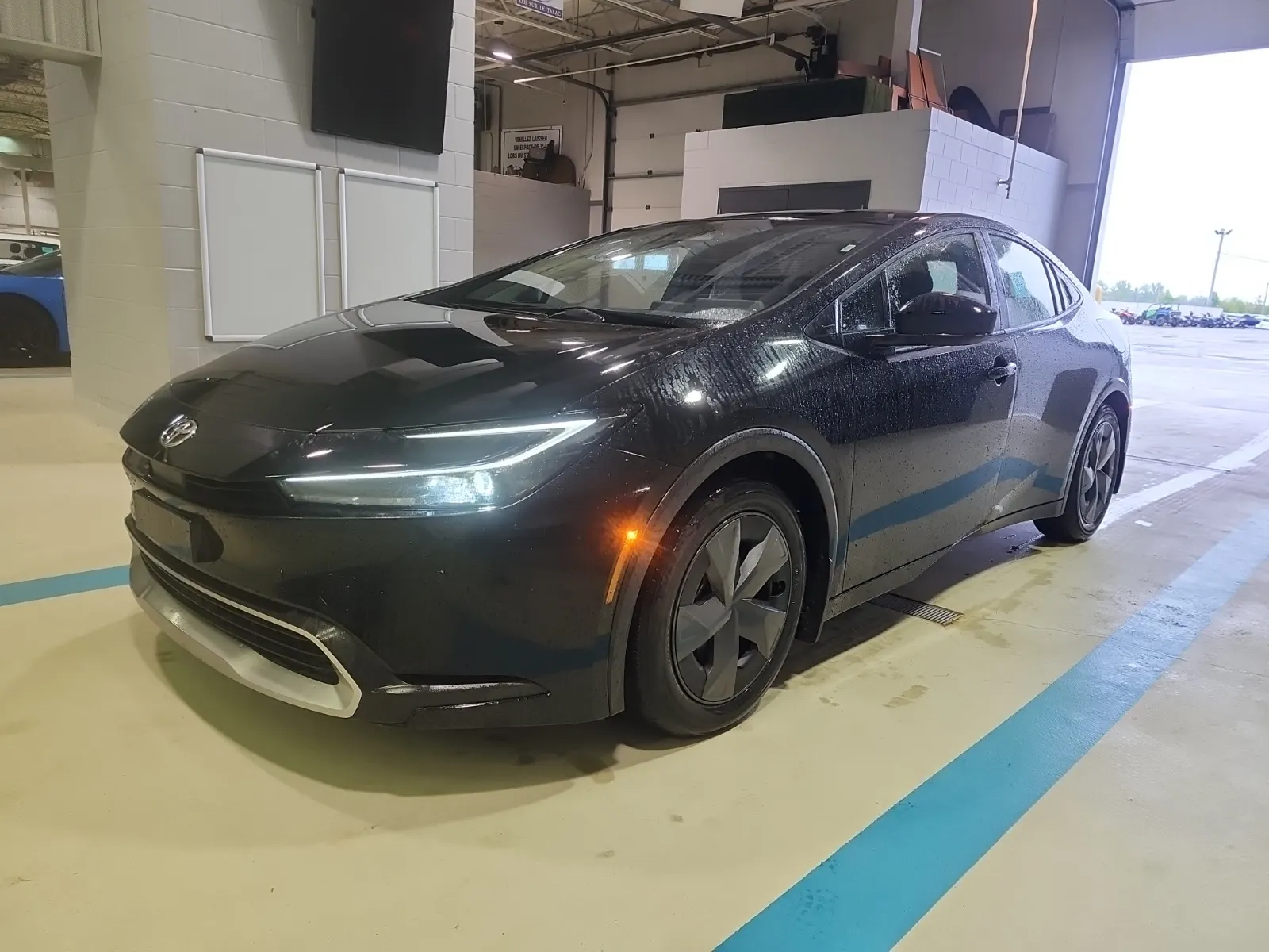 2025 Toyota Prius Plug-In Hybrid