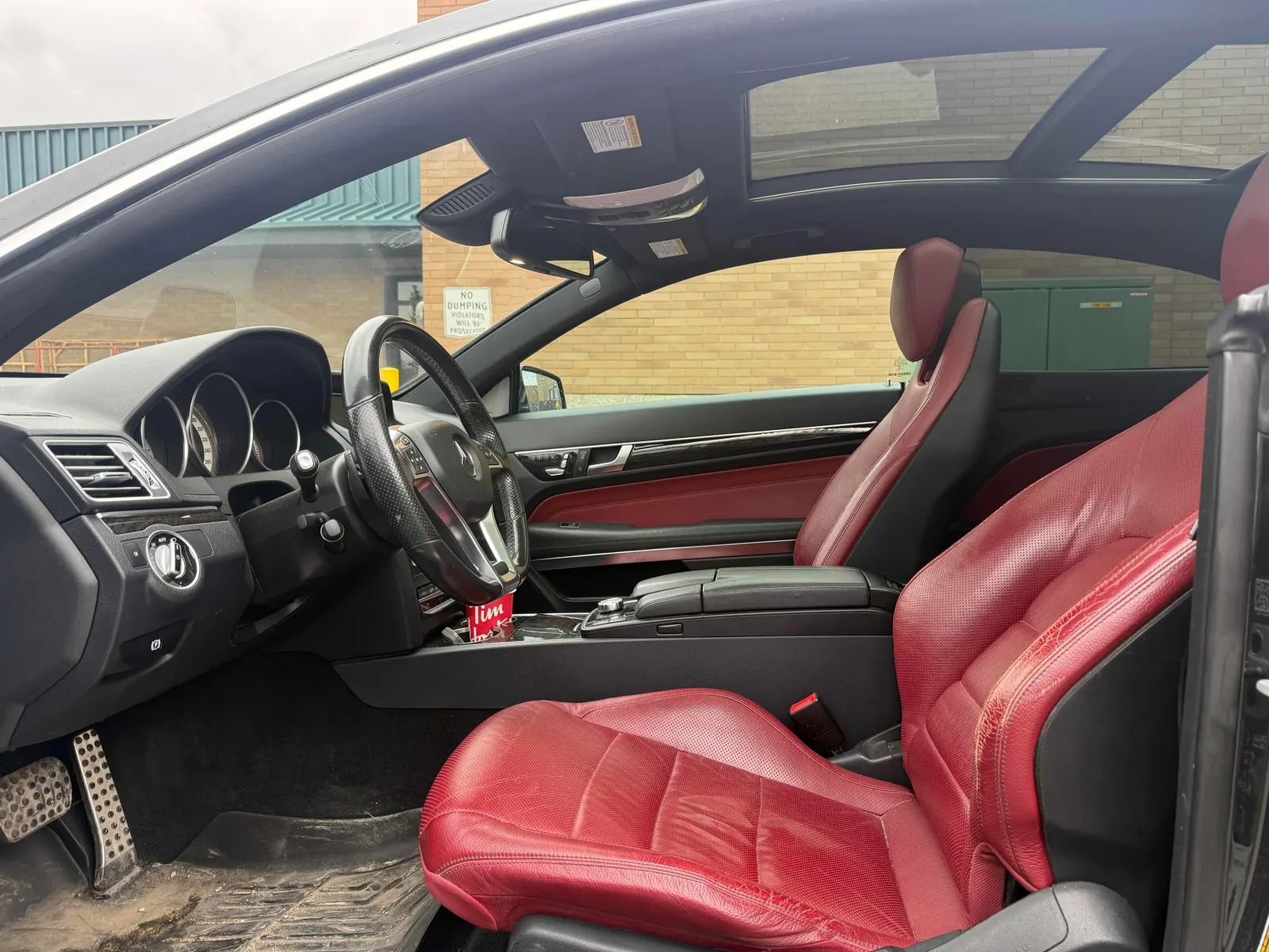 Interior driver side