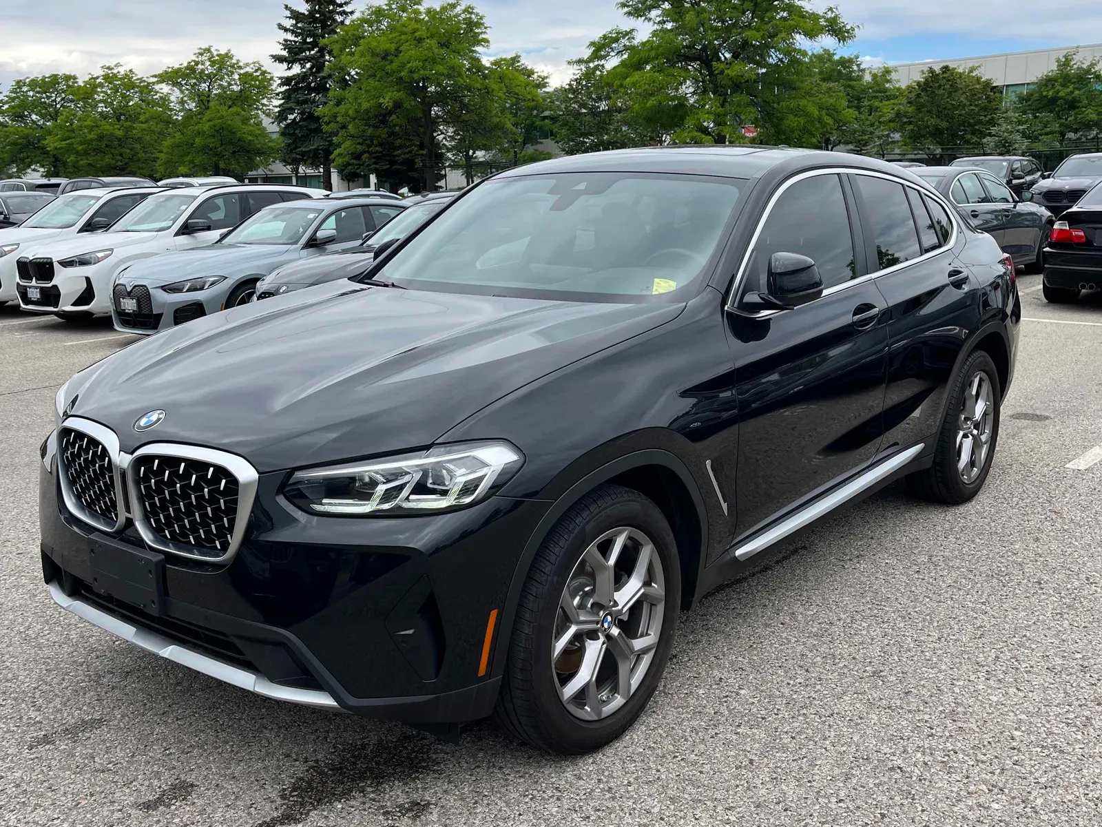 2022 BMW X4