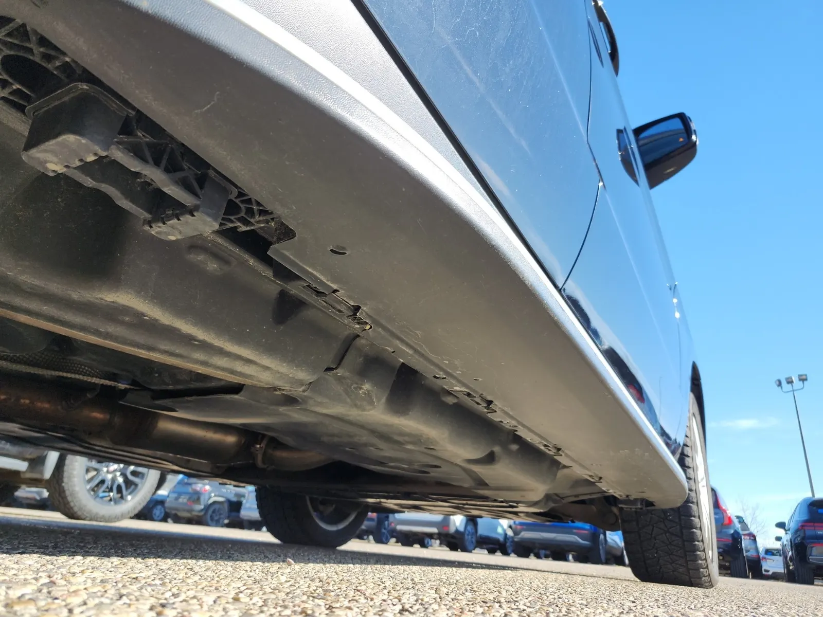 Undercarriage - Passenger Photo