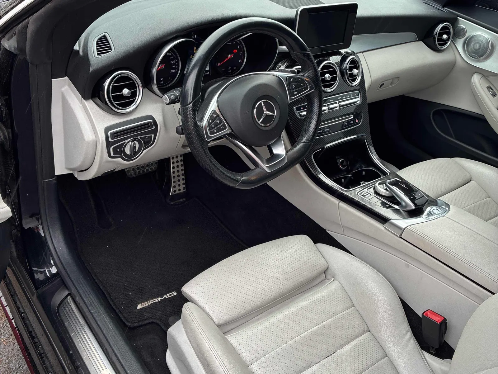 Interior driver side