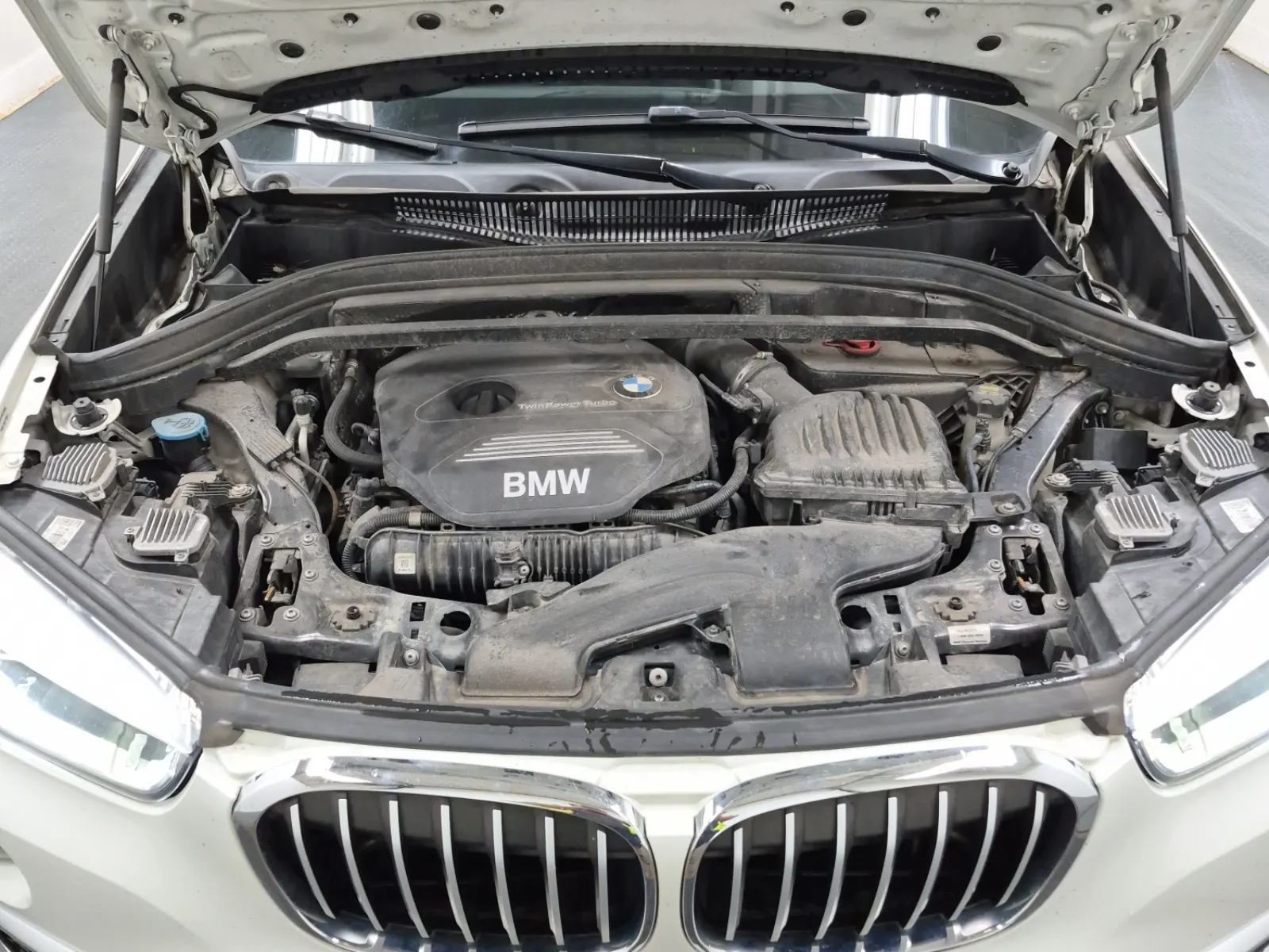 Engine Photo