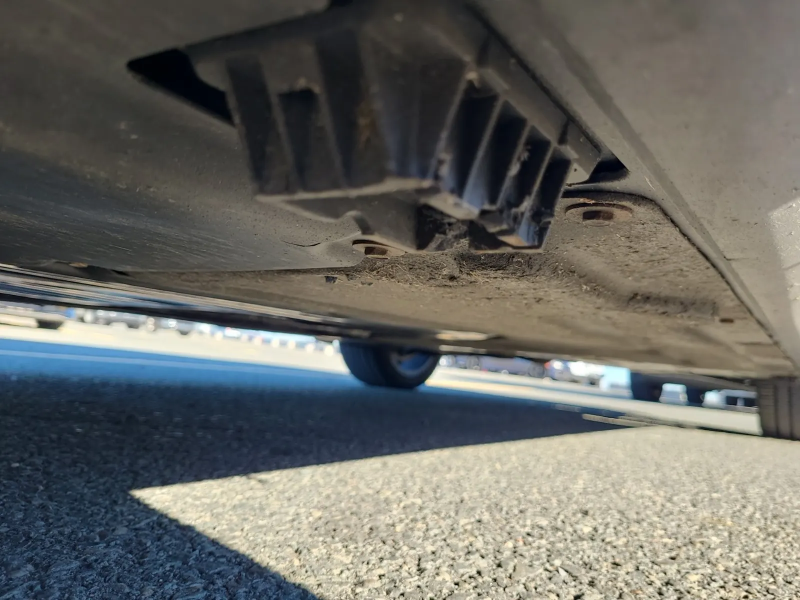 Undercarriage - Driver Photo
