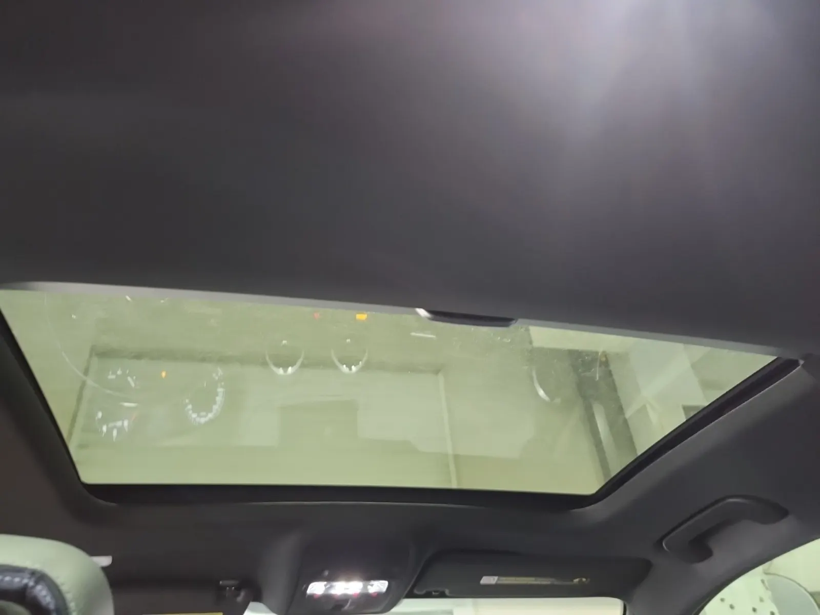 Interior Roof Photo