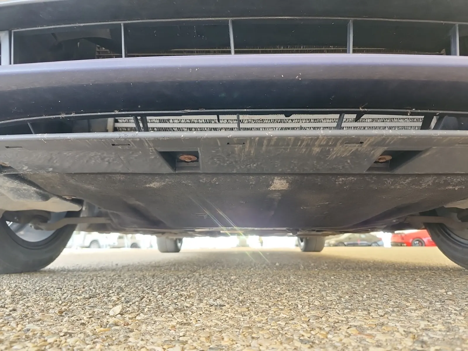 Undercarriage - Front Photo