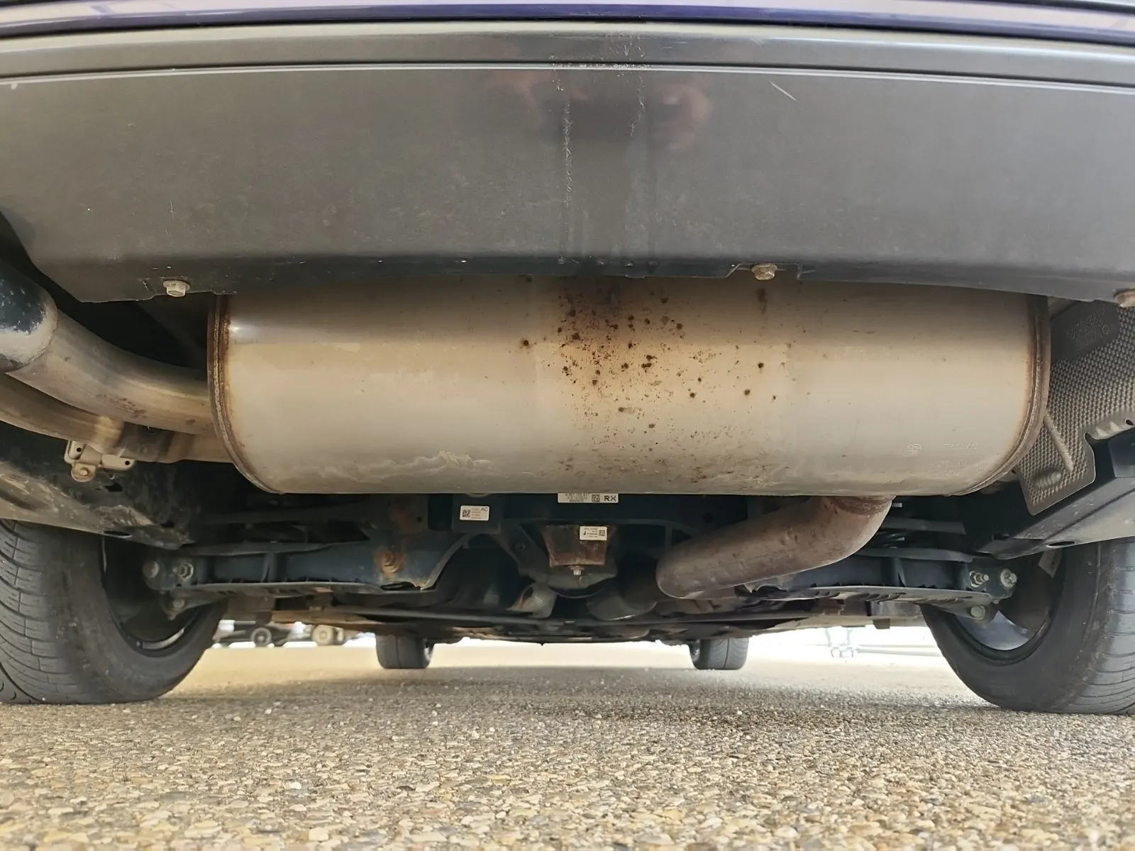 Undercarriage - Rear Photo