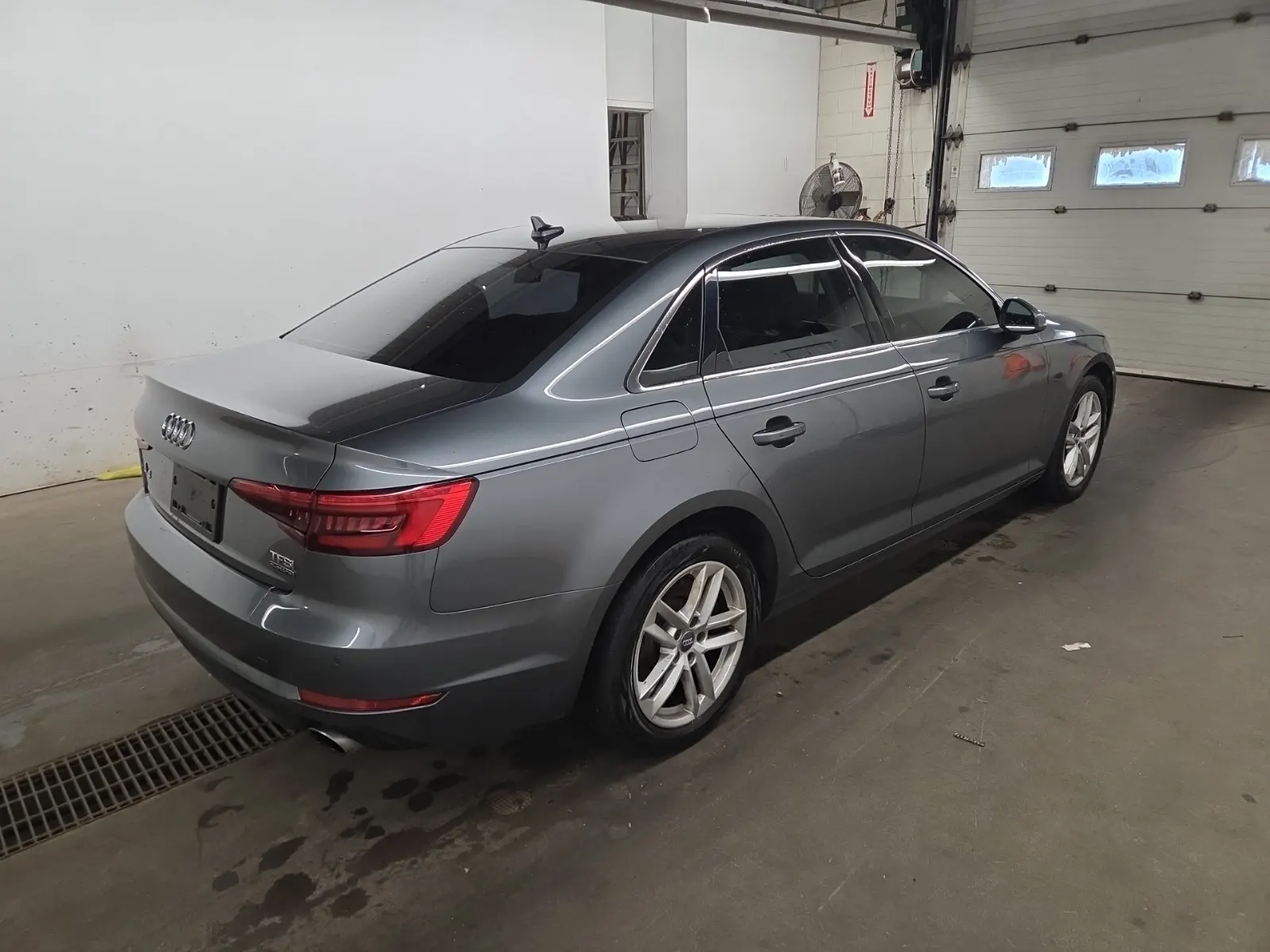 Passenger Rear 3/4 Photo