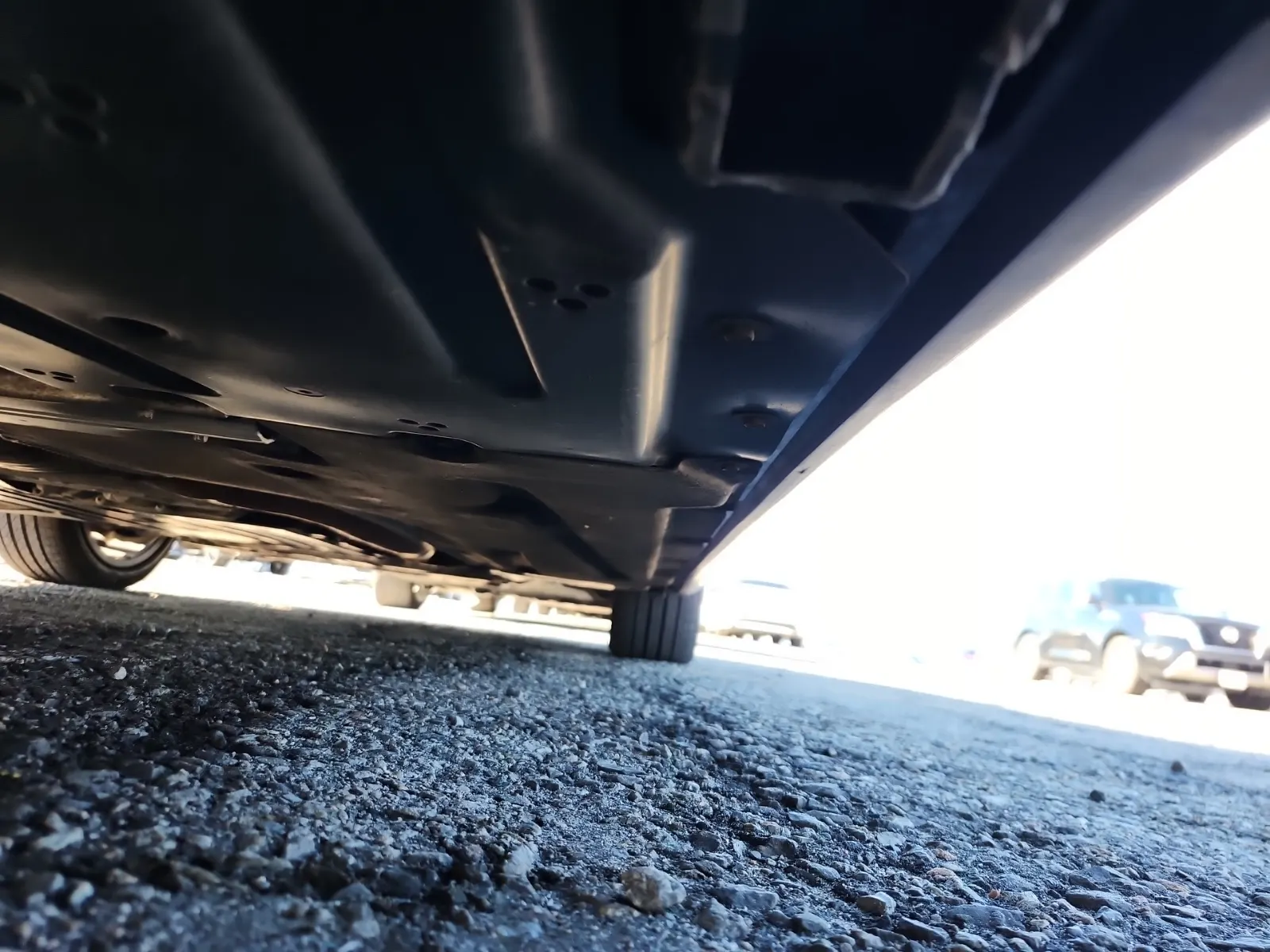 Undercarriage - Passenger Photo