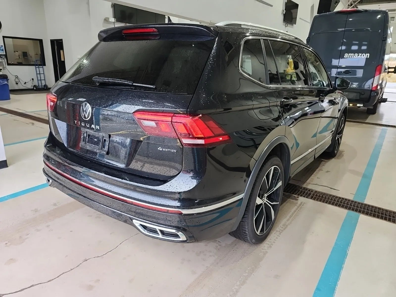 Passenger Rear 3/4 Photo