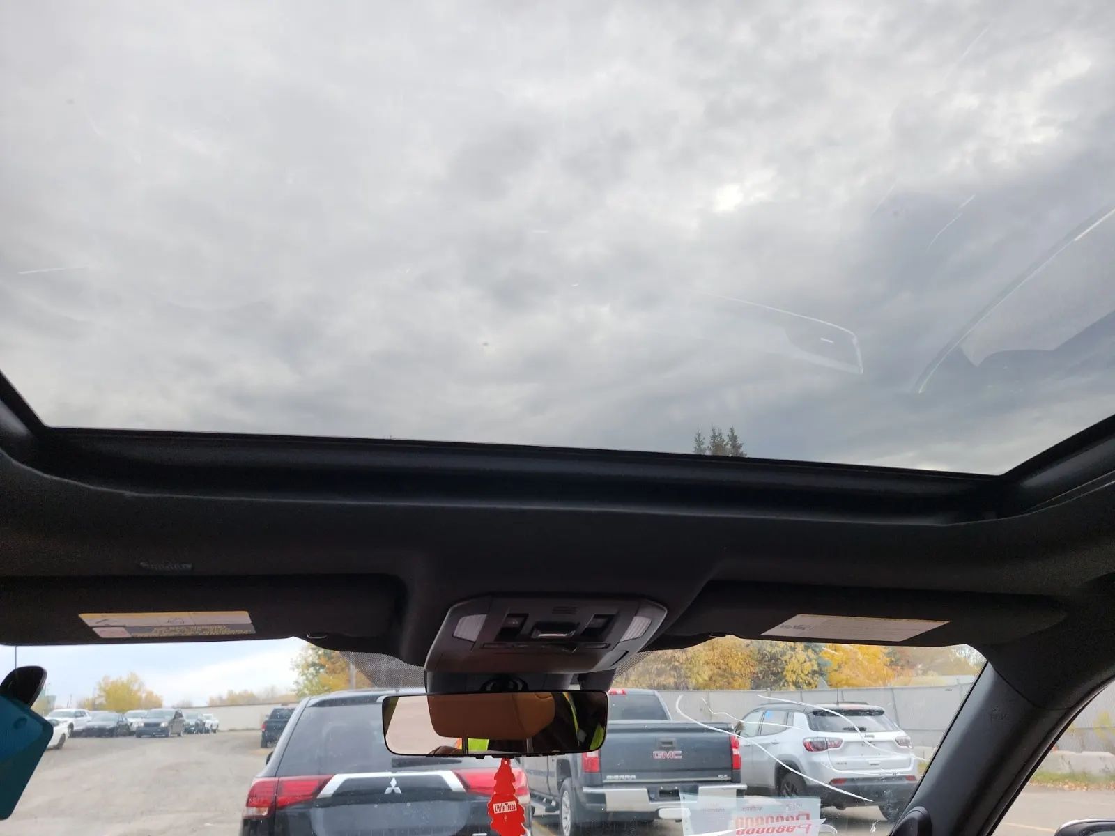 Interior Roof Photo