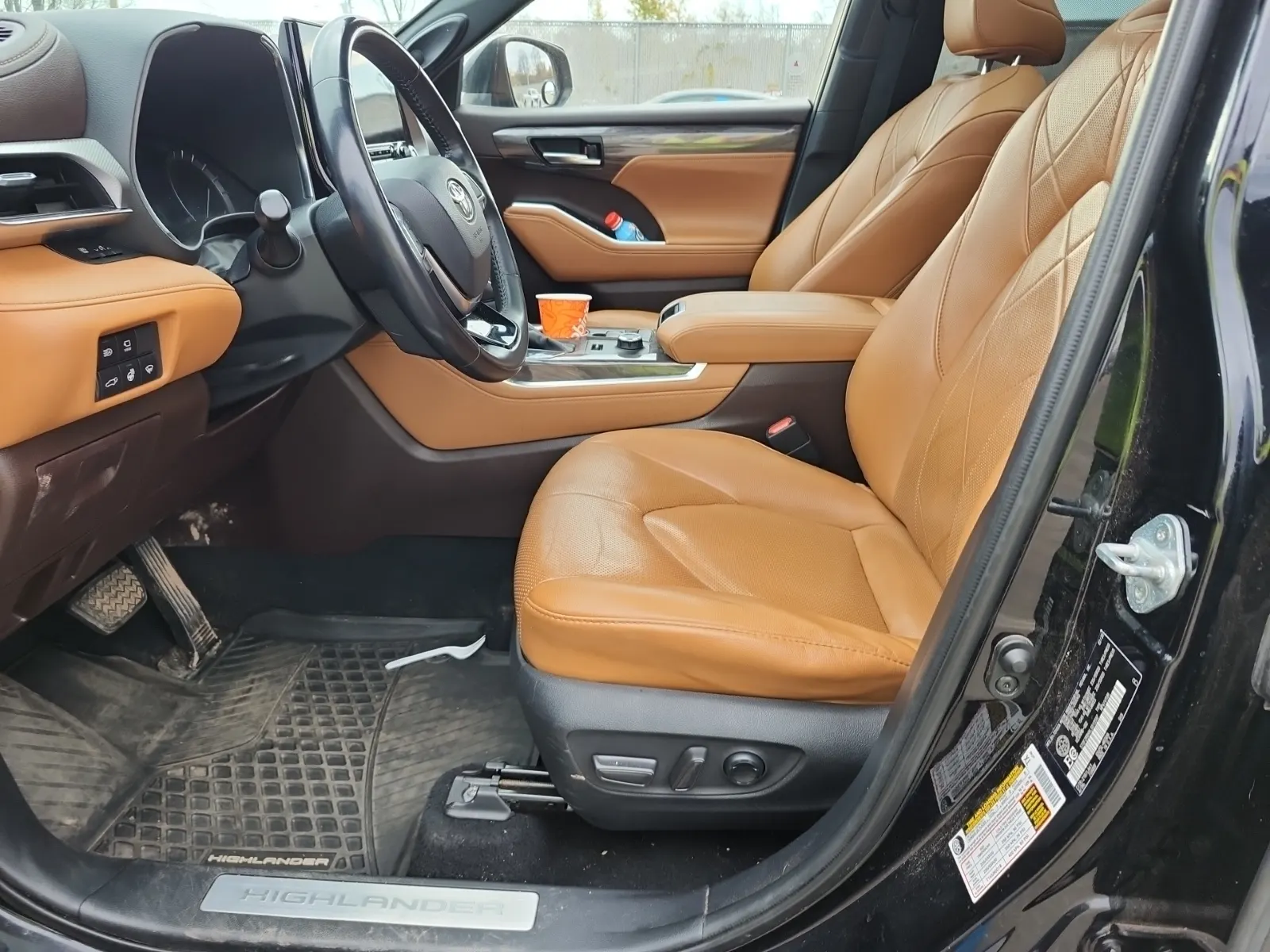 Front Interior Photo