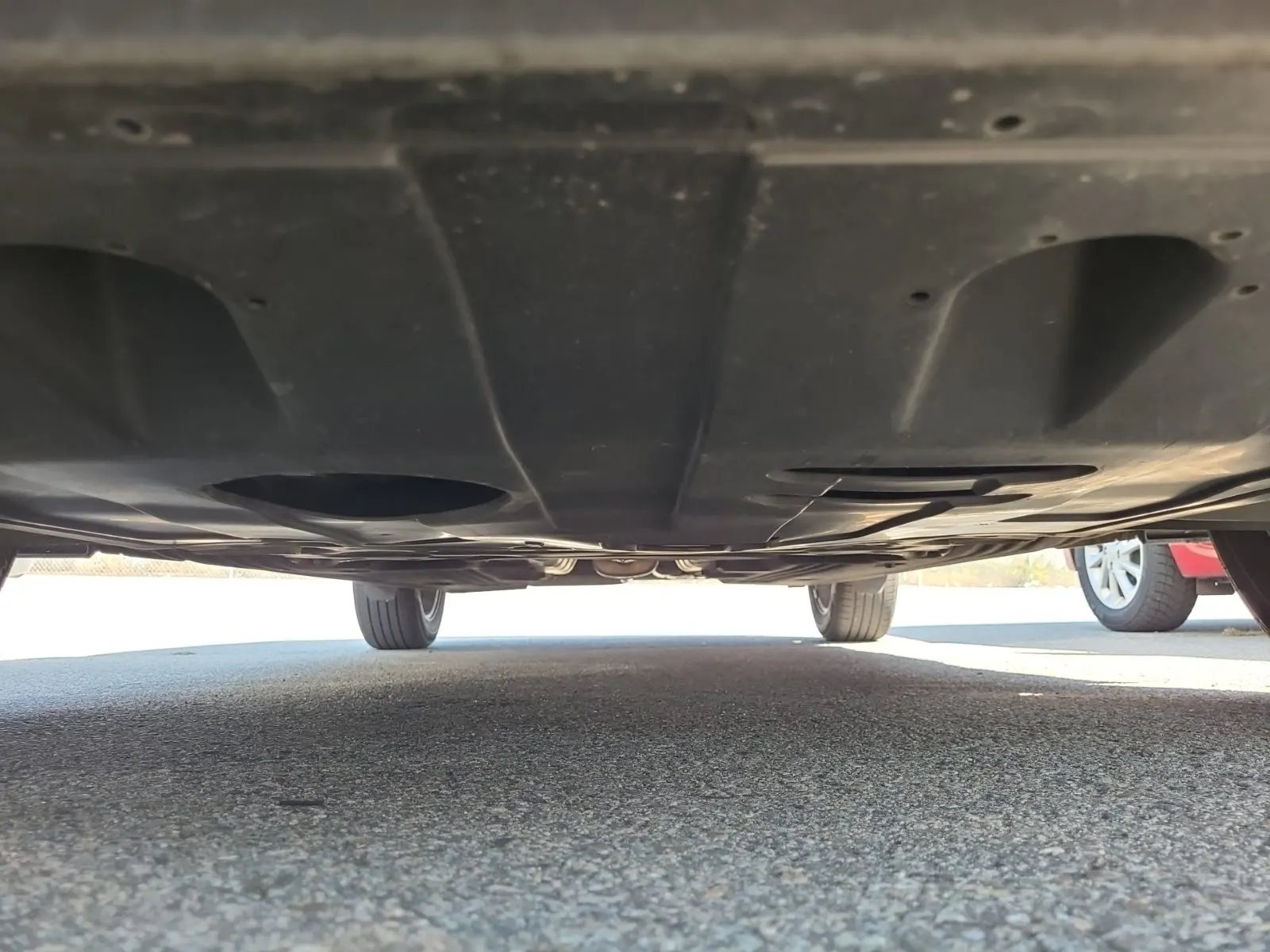 Undercarriage - Front Photo