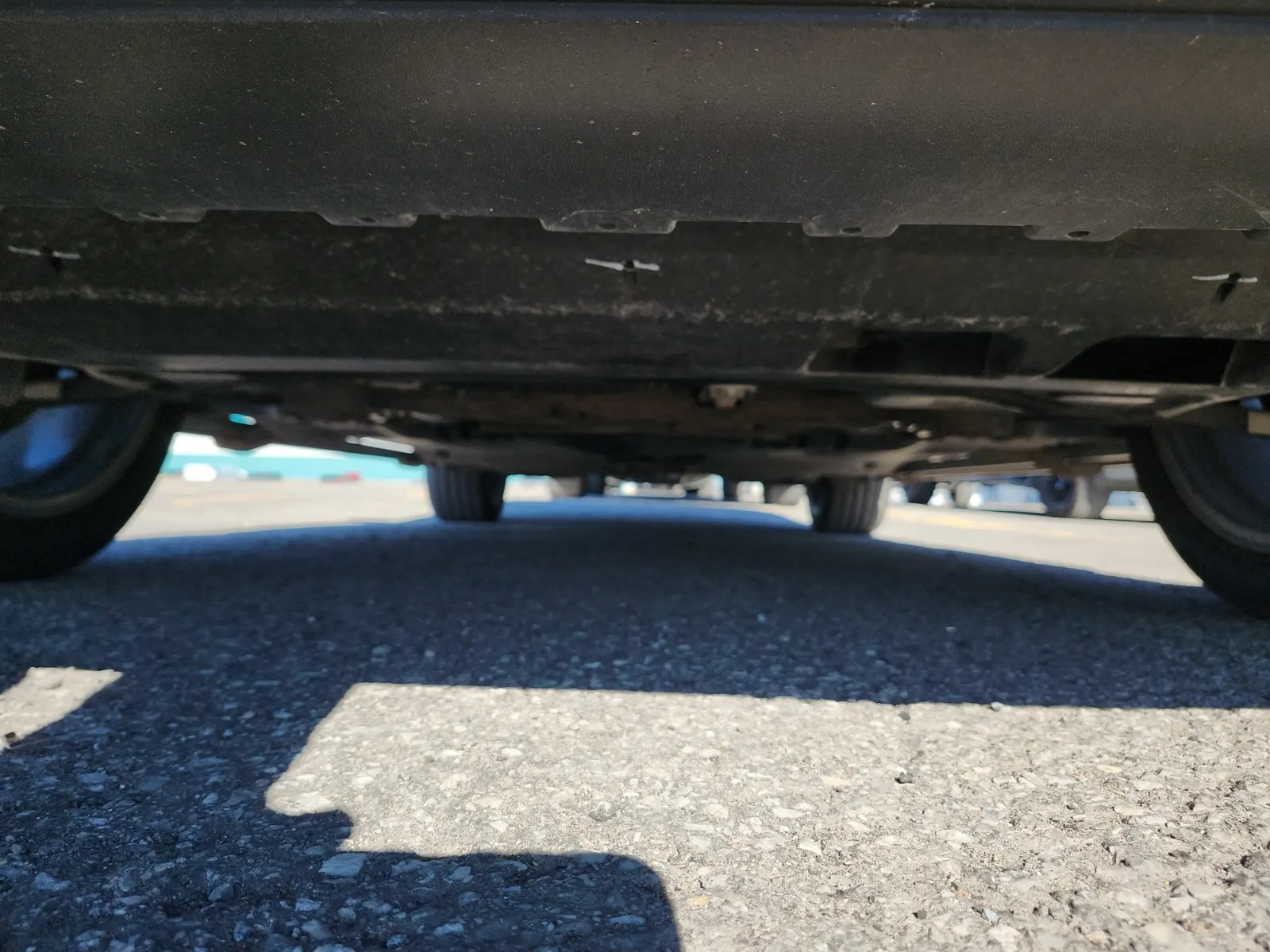 Undercarriage - Front Photo