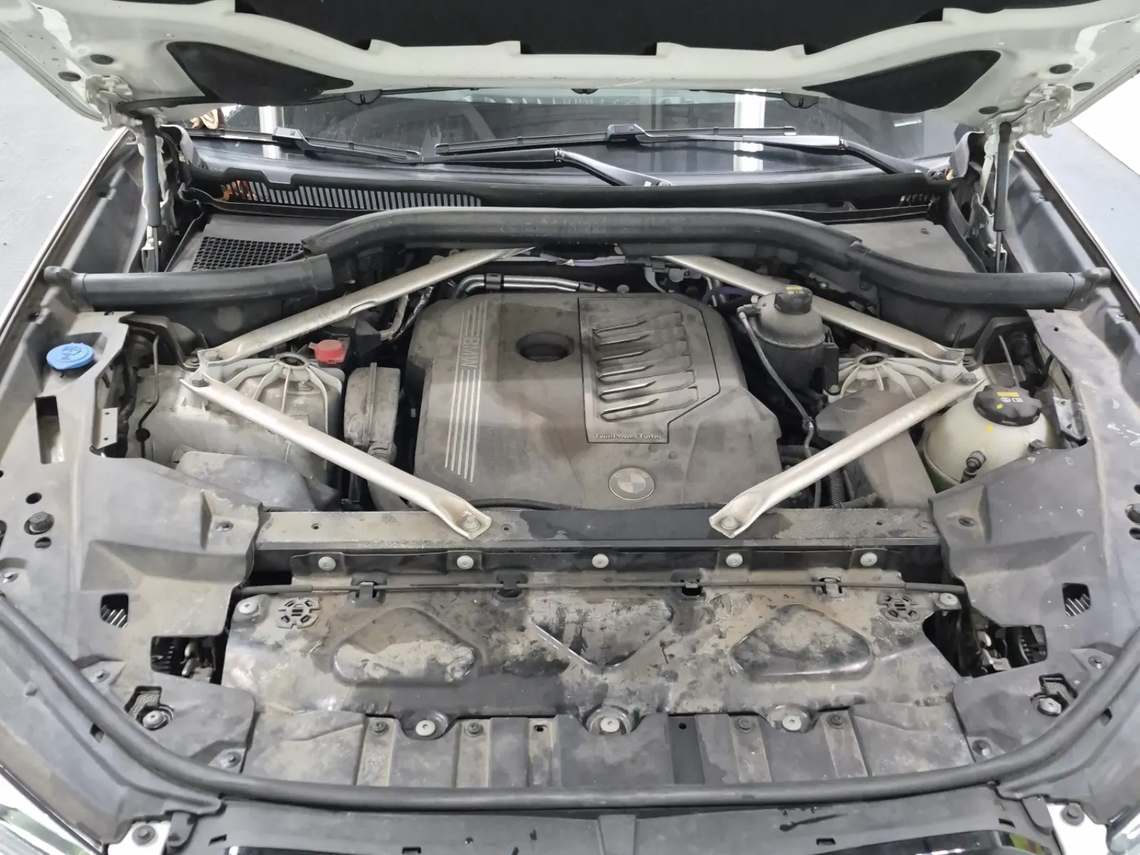 Engine Photo