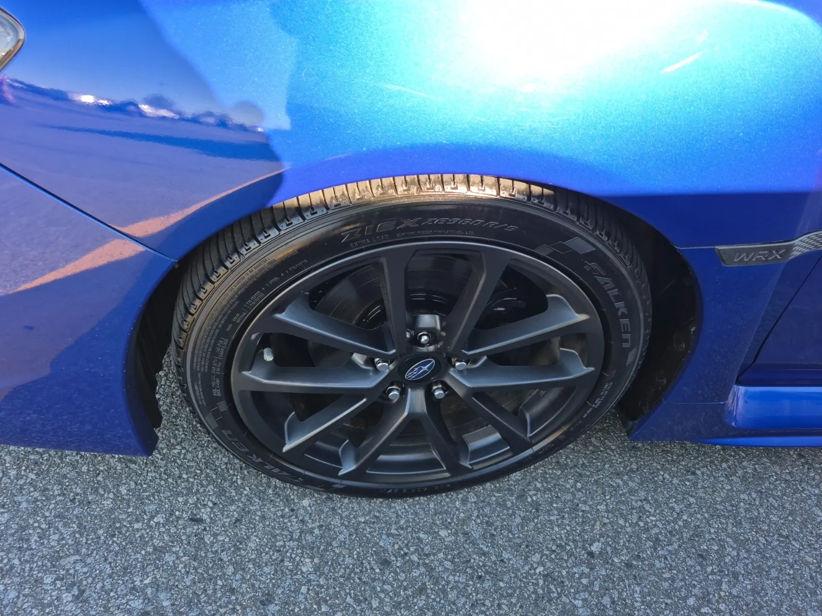 Front driver wheel/tire photo