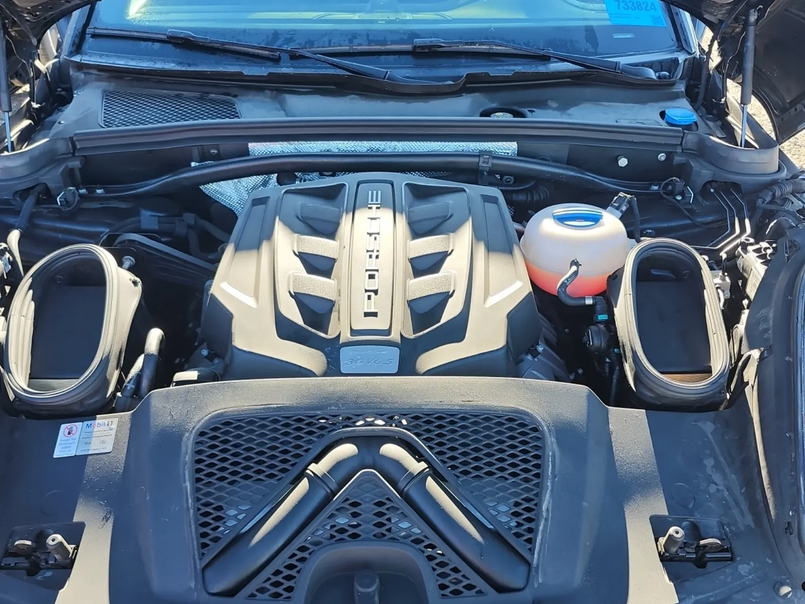 Engine Photo
