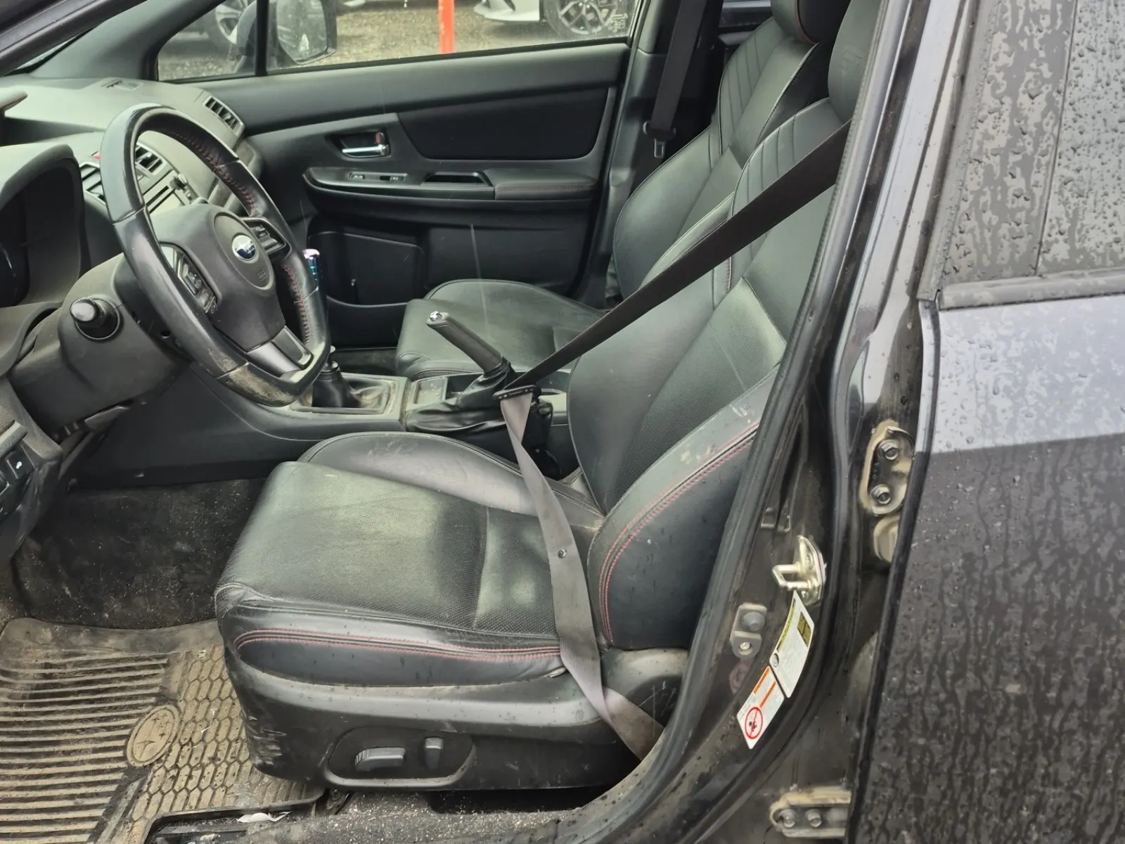 Front Interior Photo