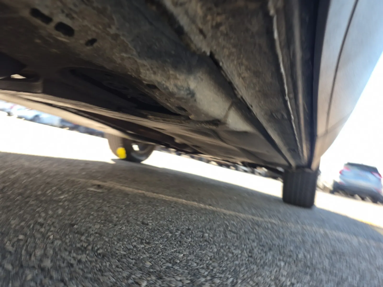 Undercarriage - Passenger Photo