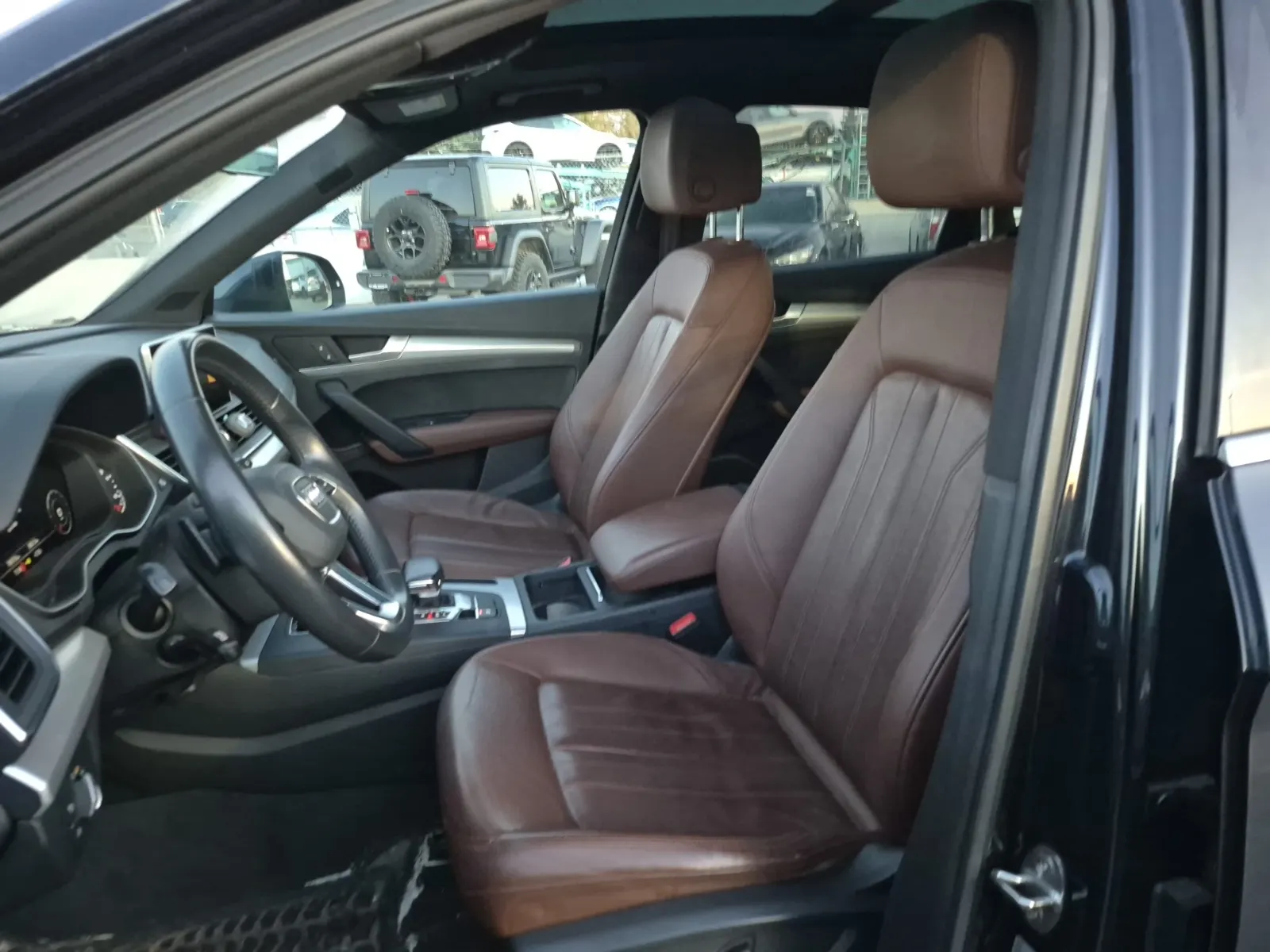Front Interior Photo