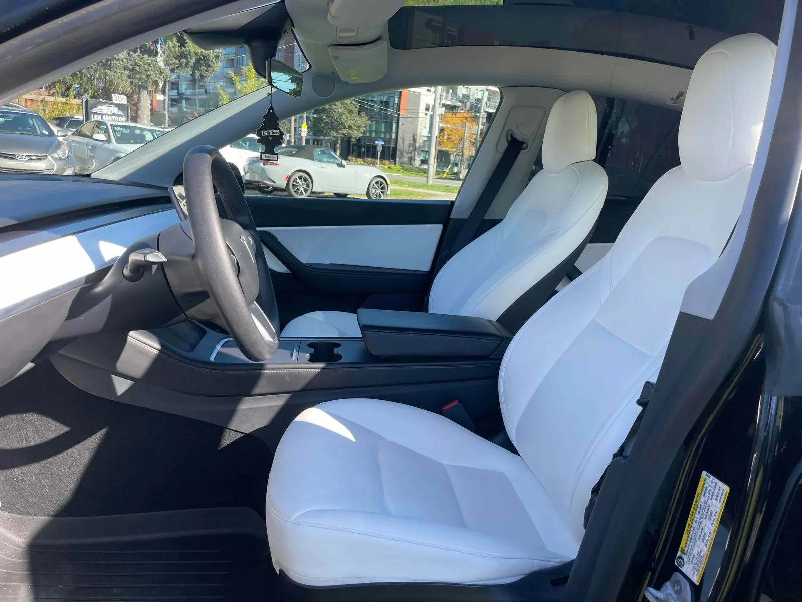 Interior driver side