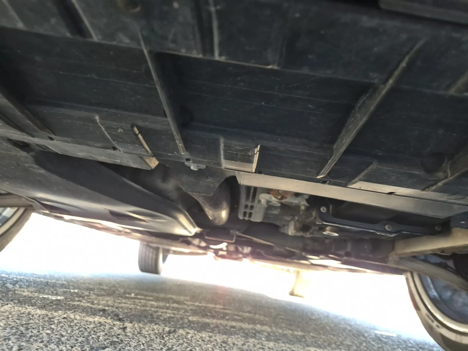 Undercarriage - Front Photo