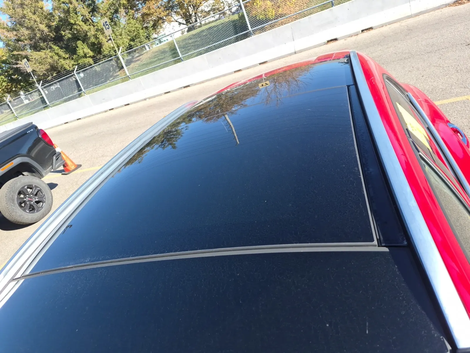 Exterior Roof Photo