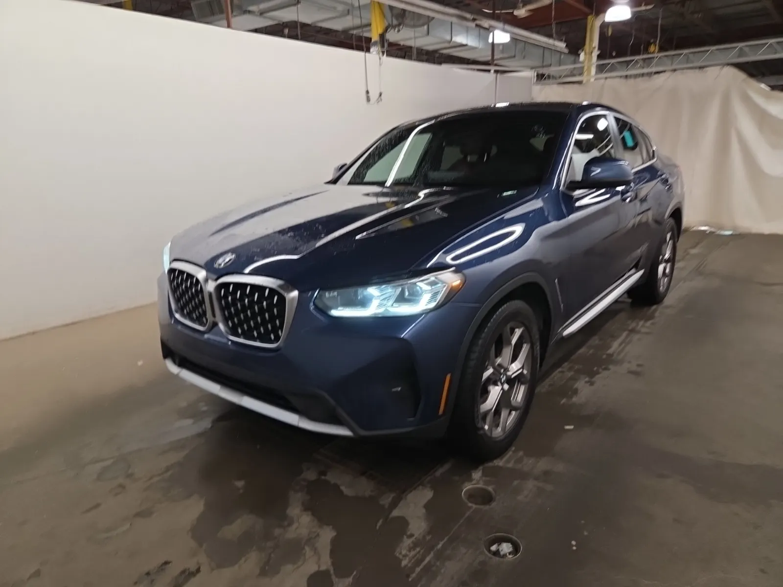 2022 BMW X4