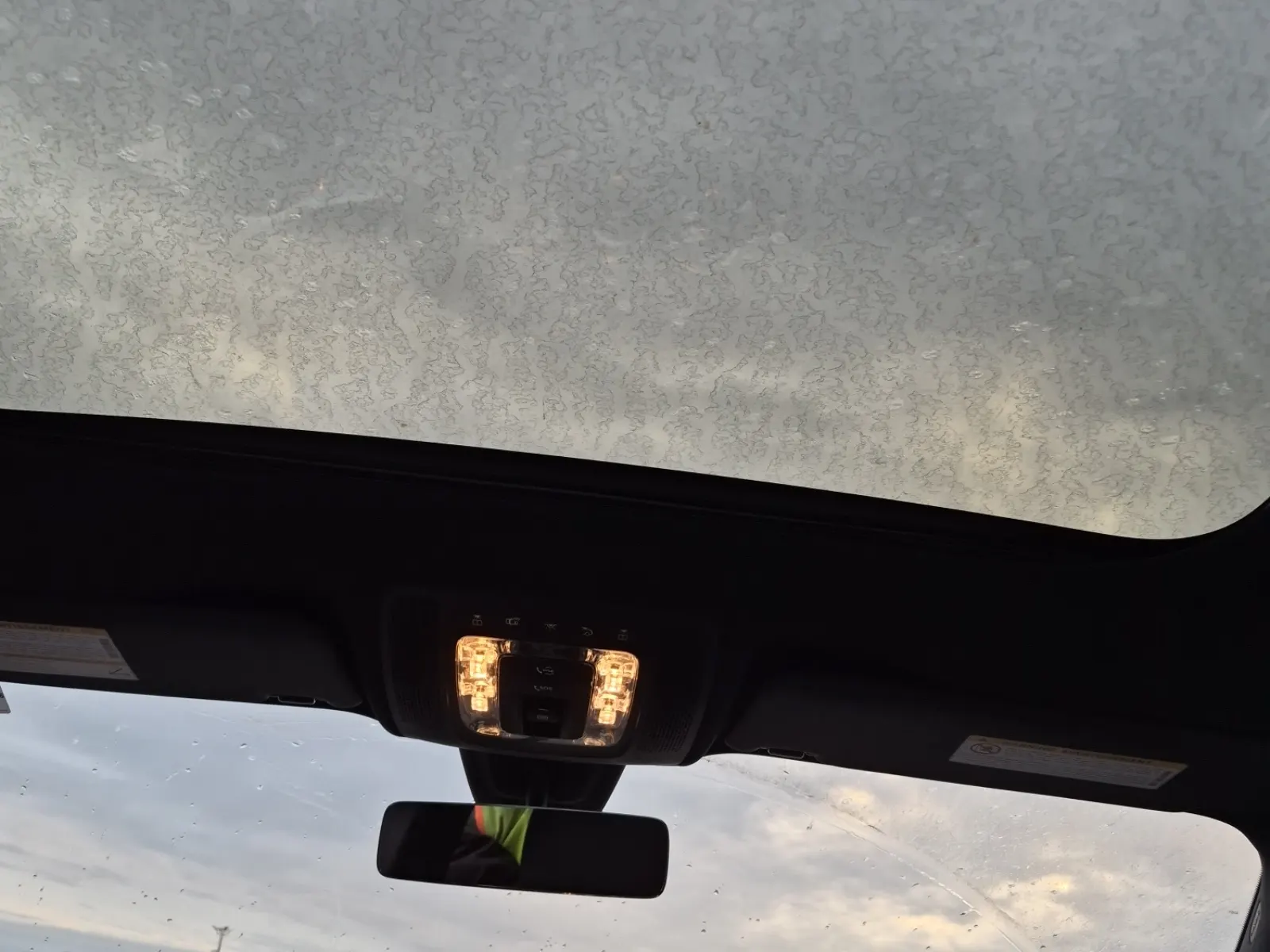Interior Roof Photo