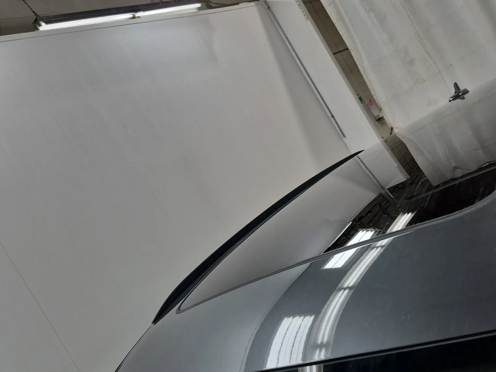 Exterior Roof Photo