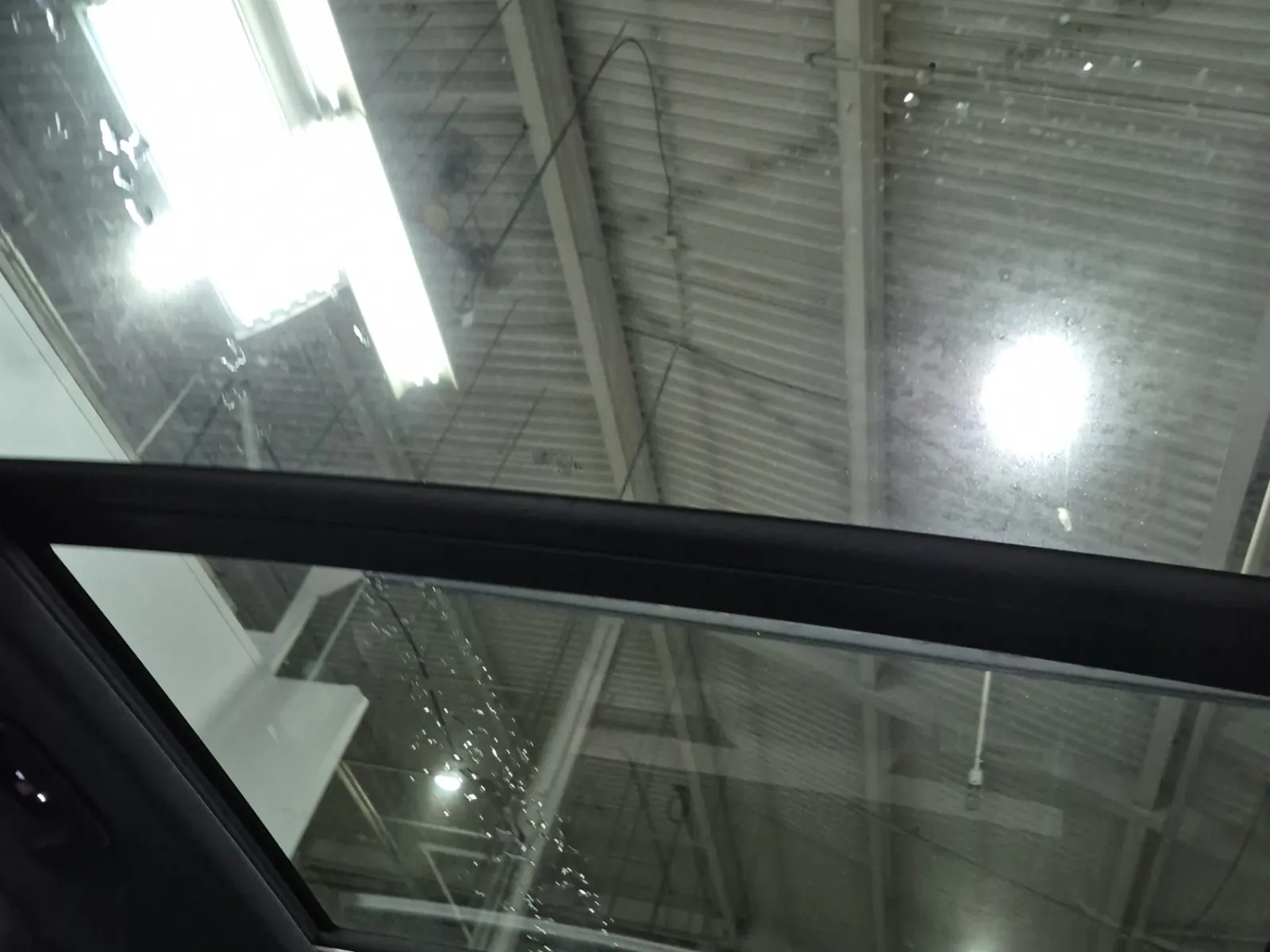Interior Roof Photo