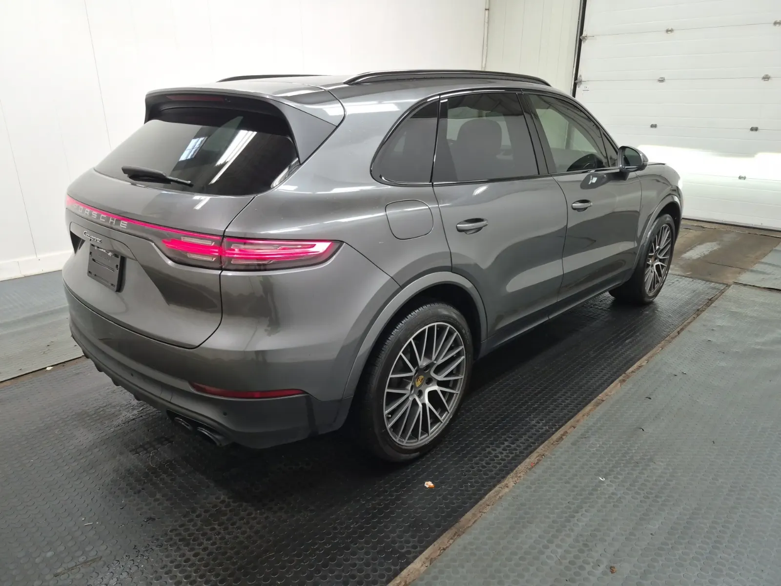 Passenger Rear 3/4 Photo