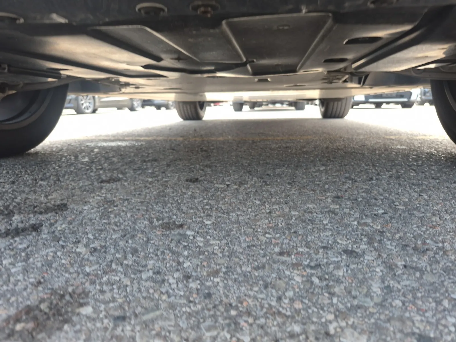 Undercarriage - Front Photo