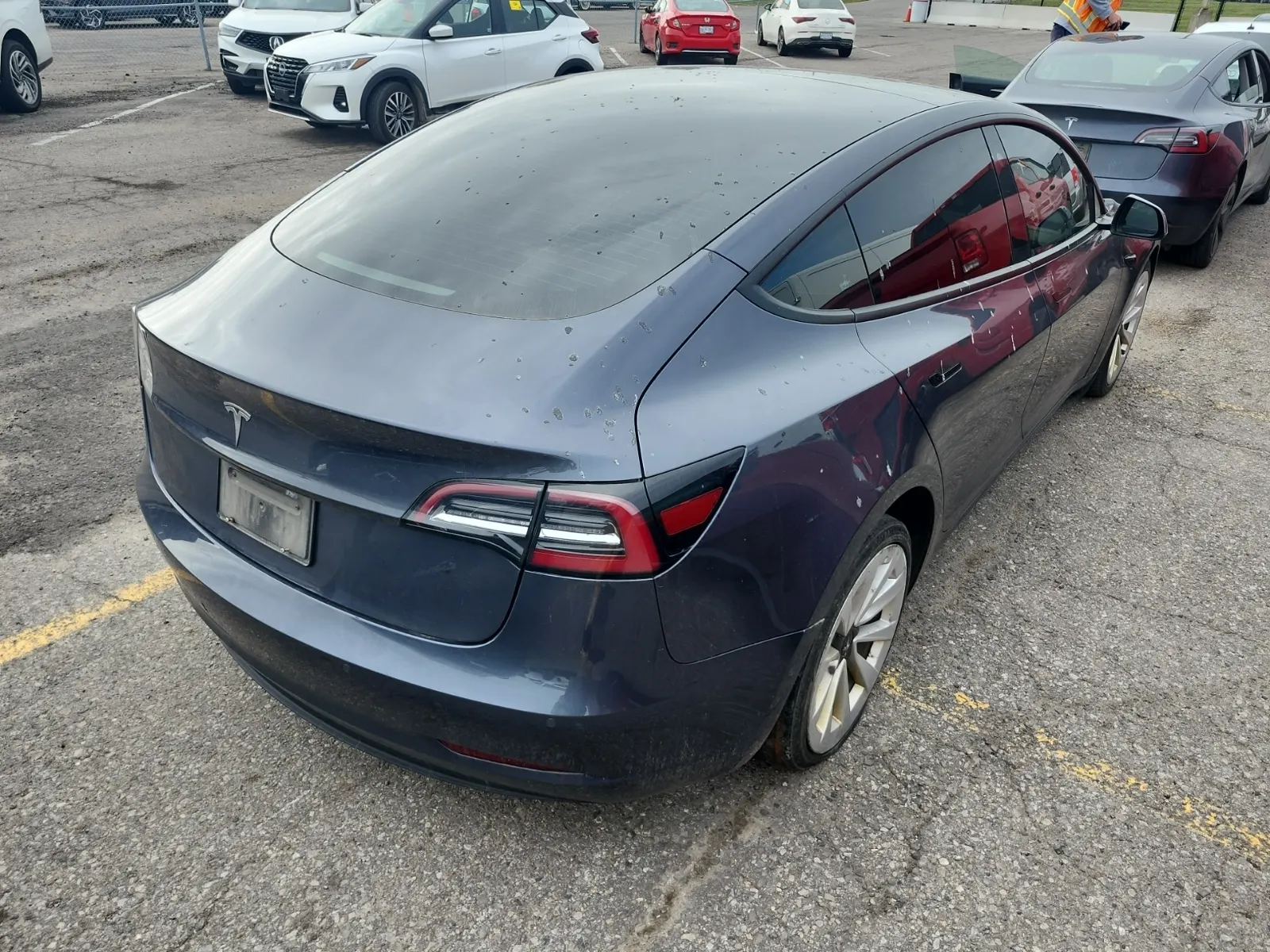 Passenger Rear 3/4 Photo