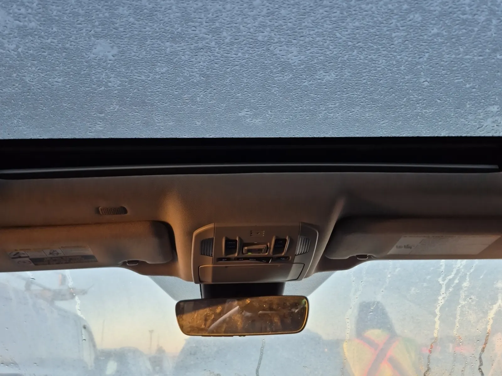 Interior Roof Photo