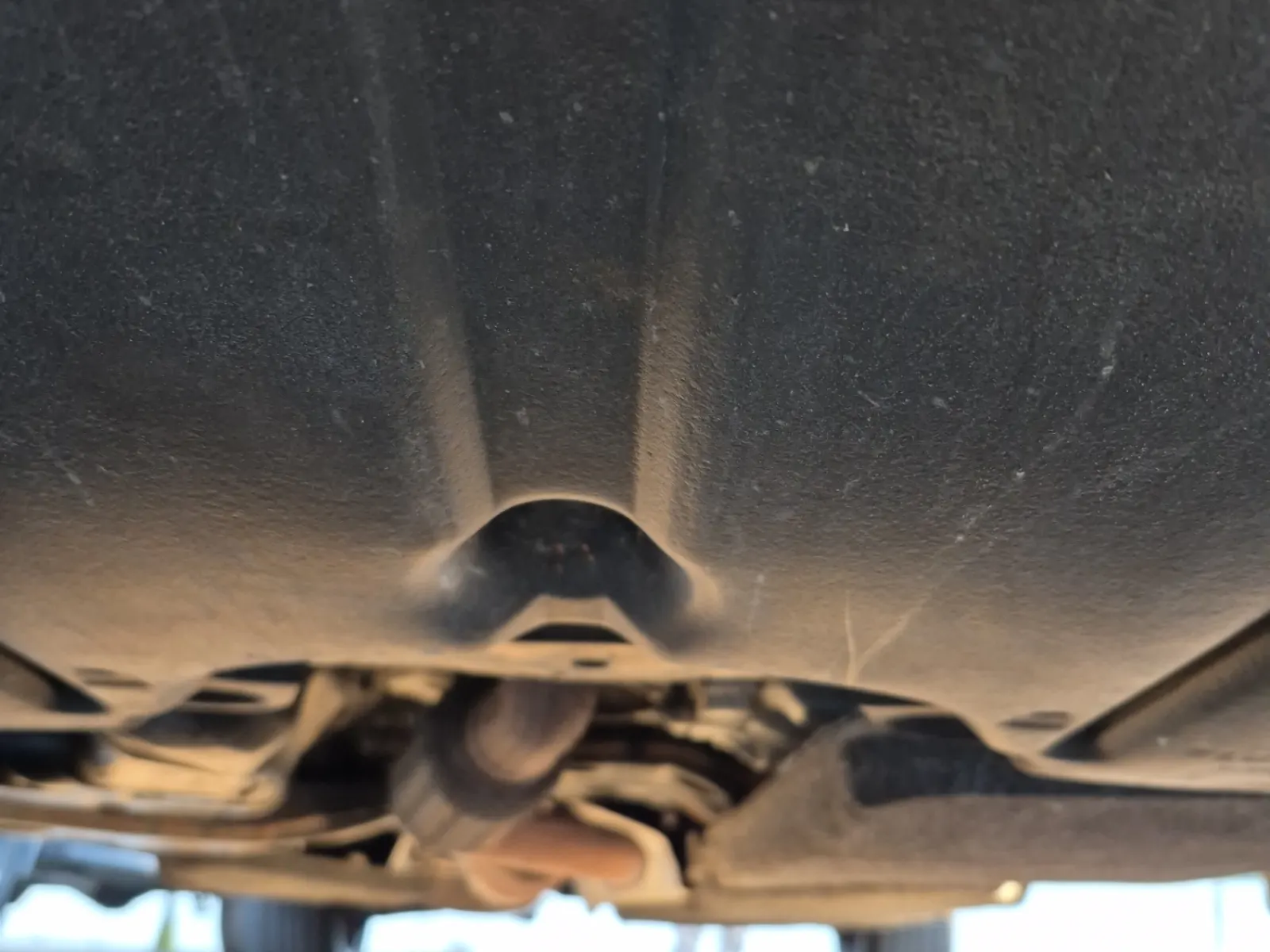 Undercarriage - Front Photo