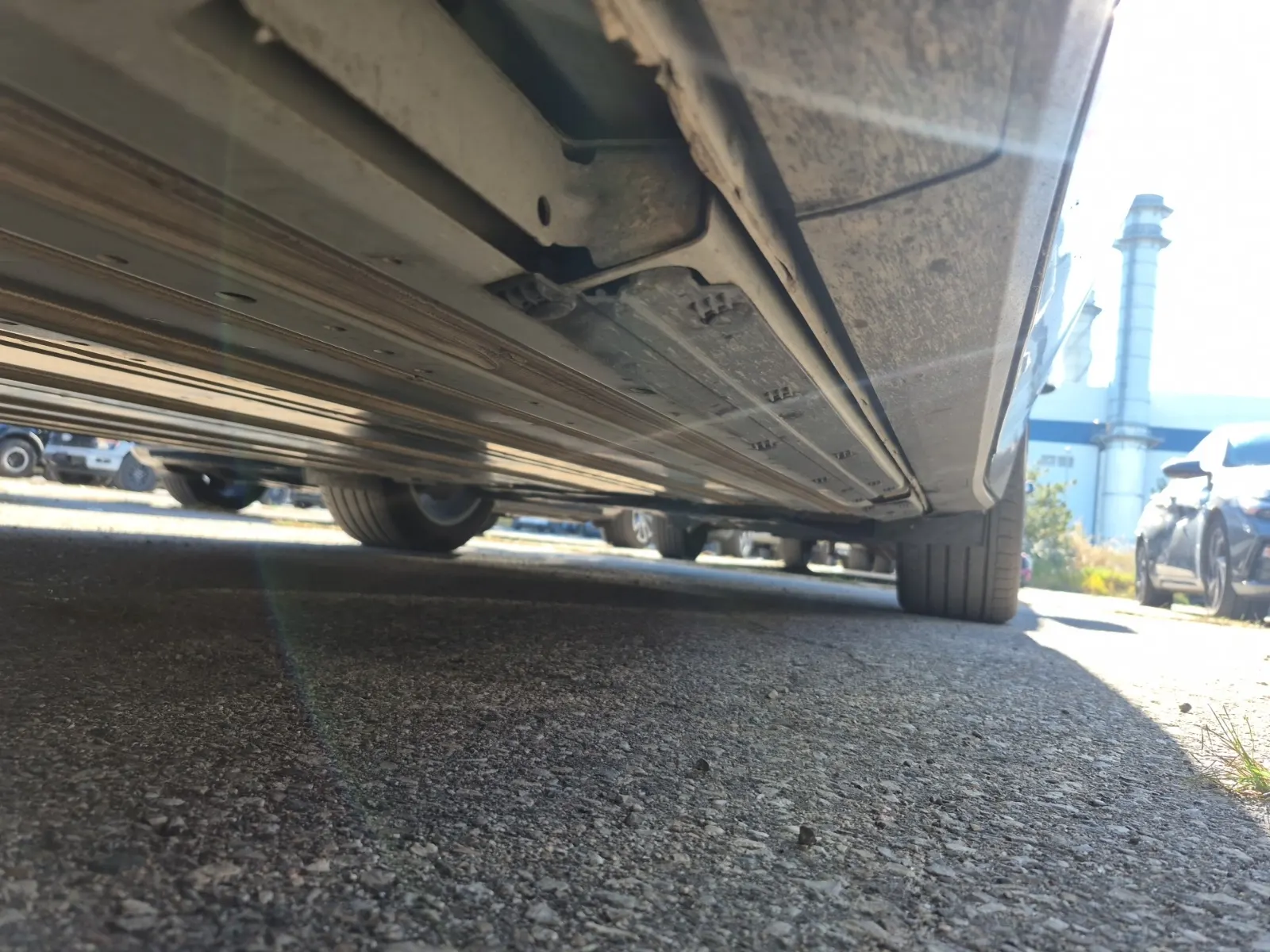 Undercarriage - Driver Photo