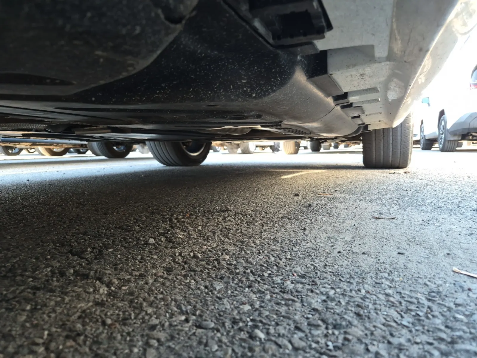 Undercarriage - Passenger Photo