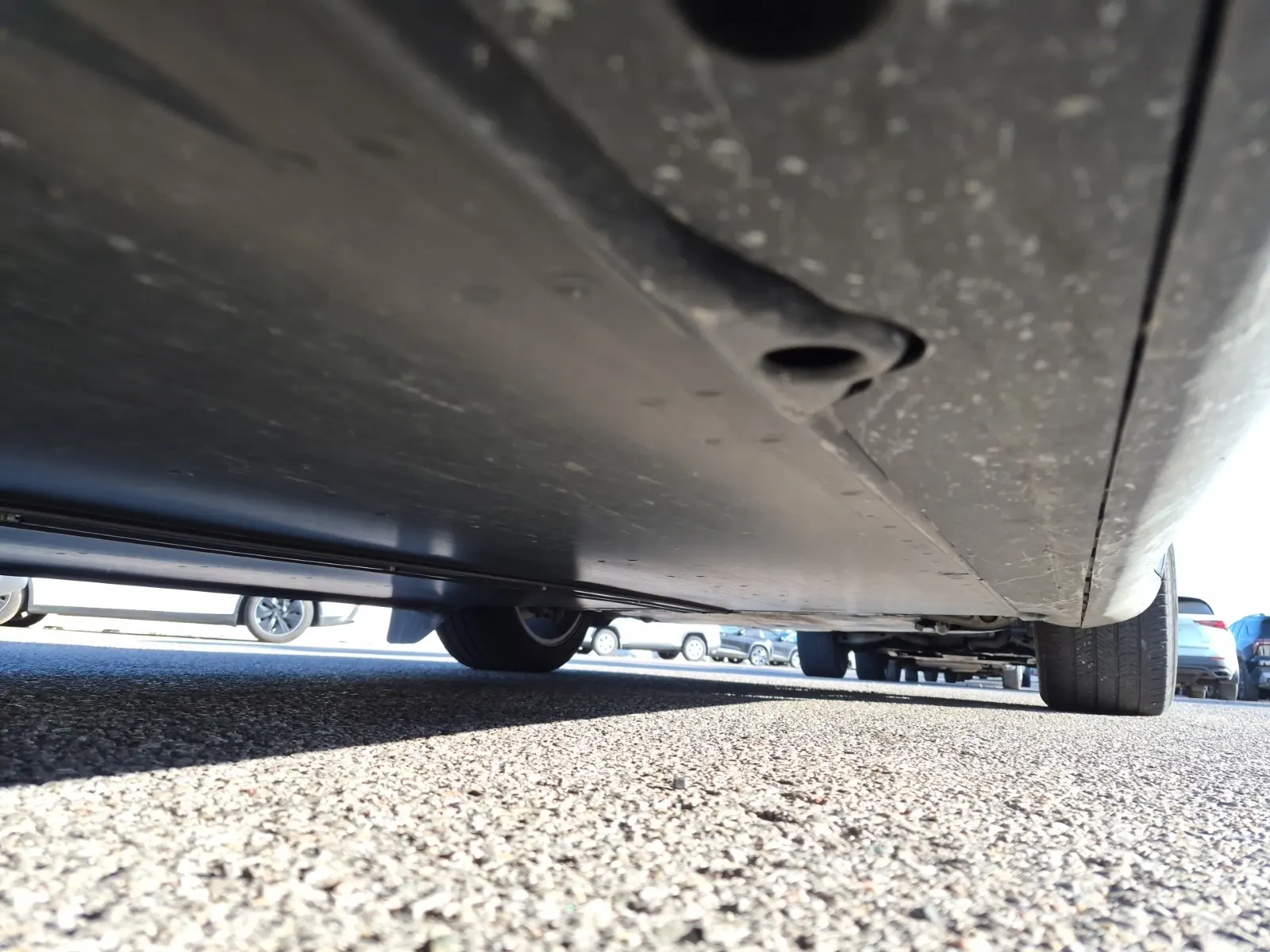 Undercarriage - Passenger Photo