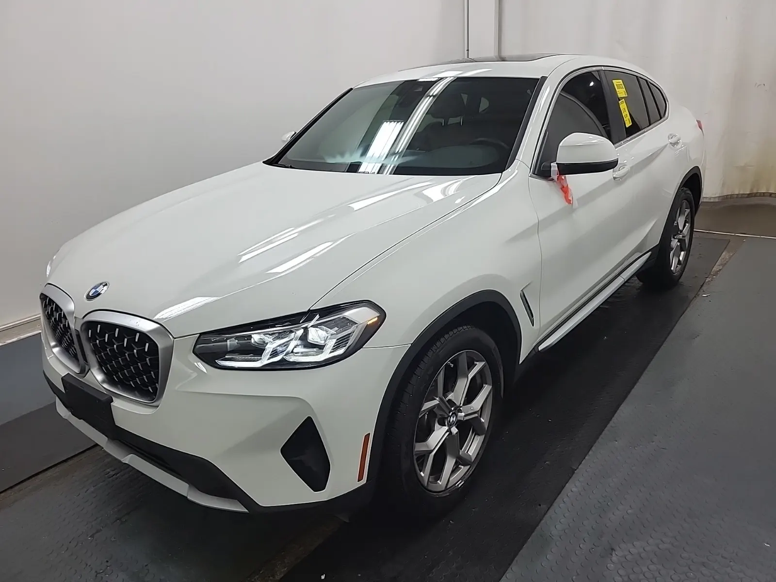 2022 BMW X4