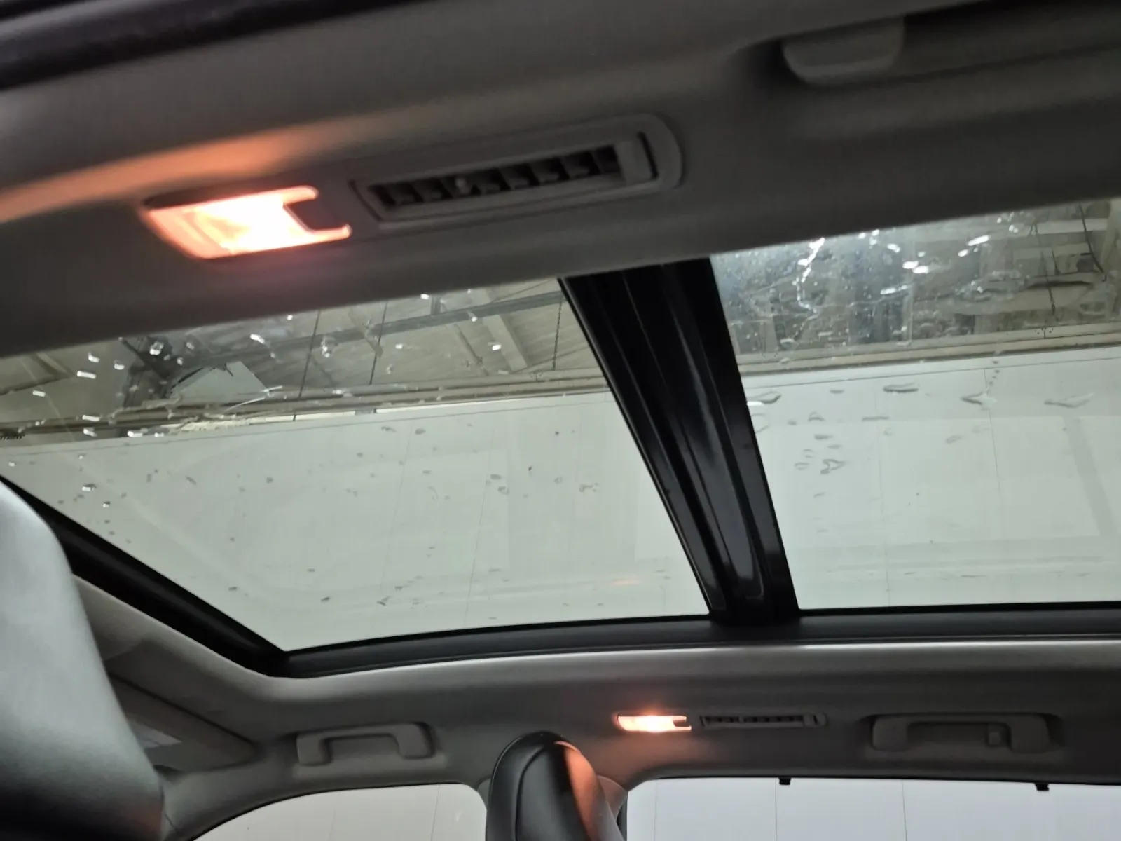 Interior Roof Photo