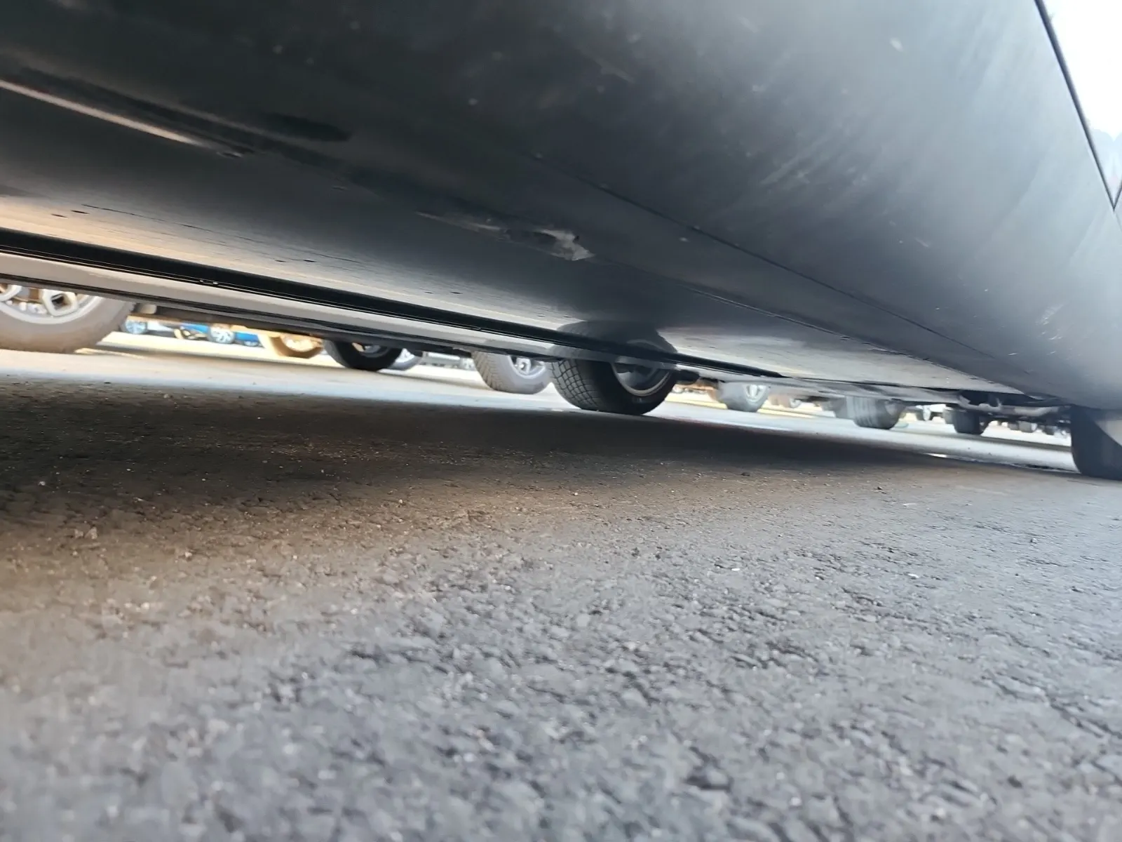 Undercarriage - Passenger Photo