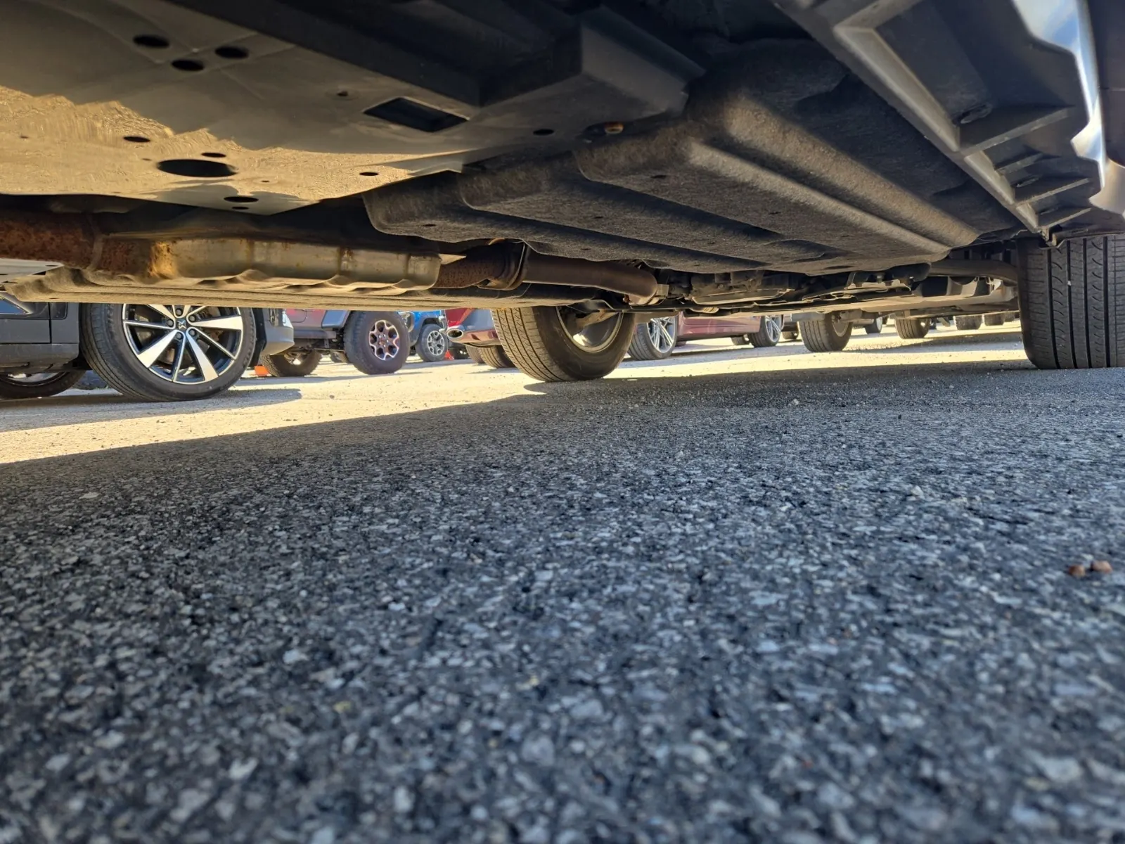 Undercarriage - Passenger Photo