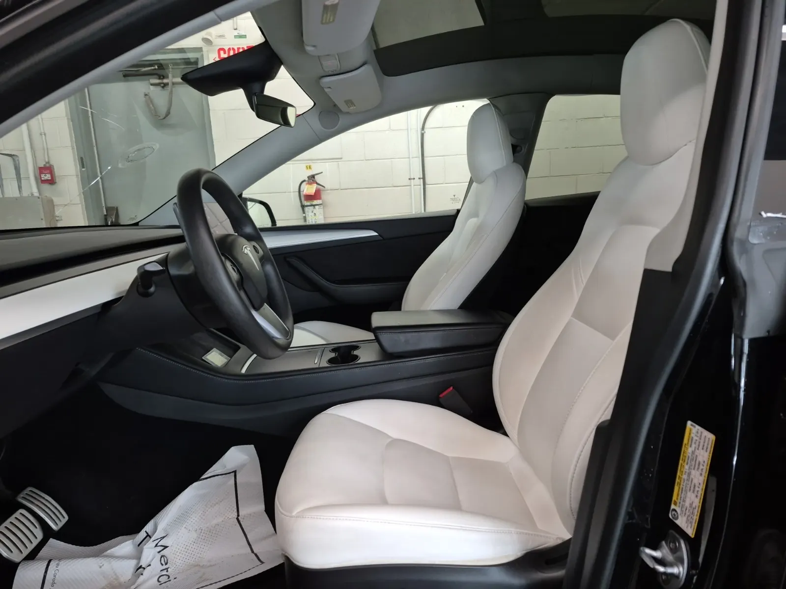 Front Interior Photo