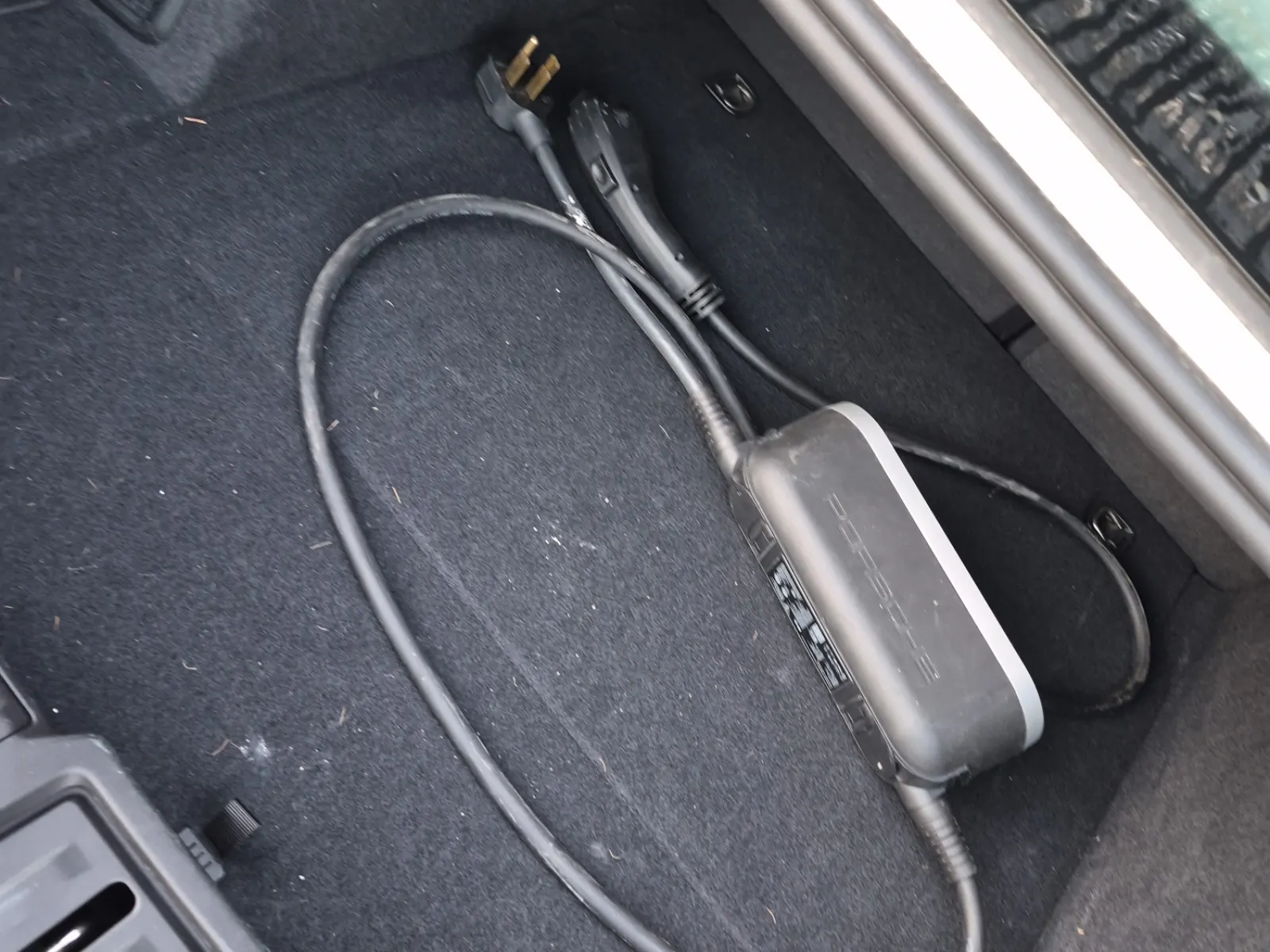 Charging Cable Photo