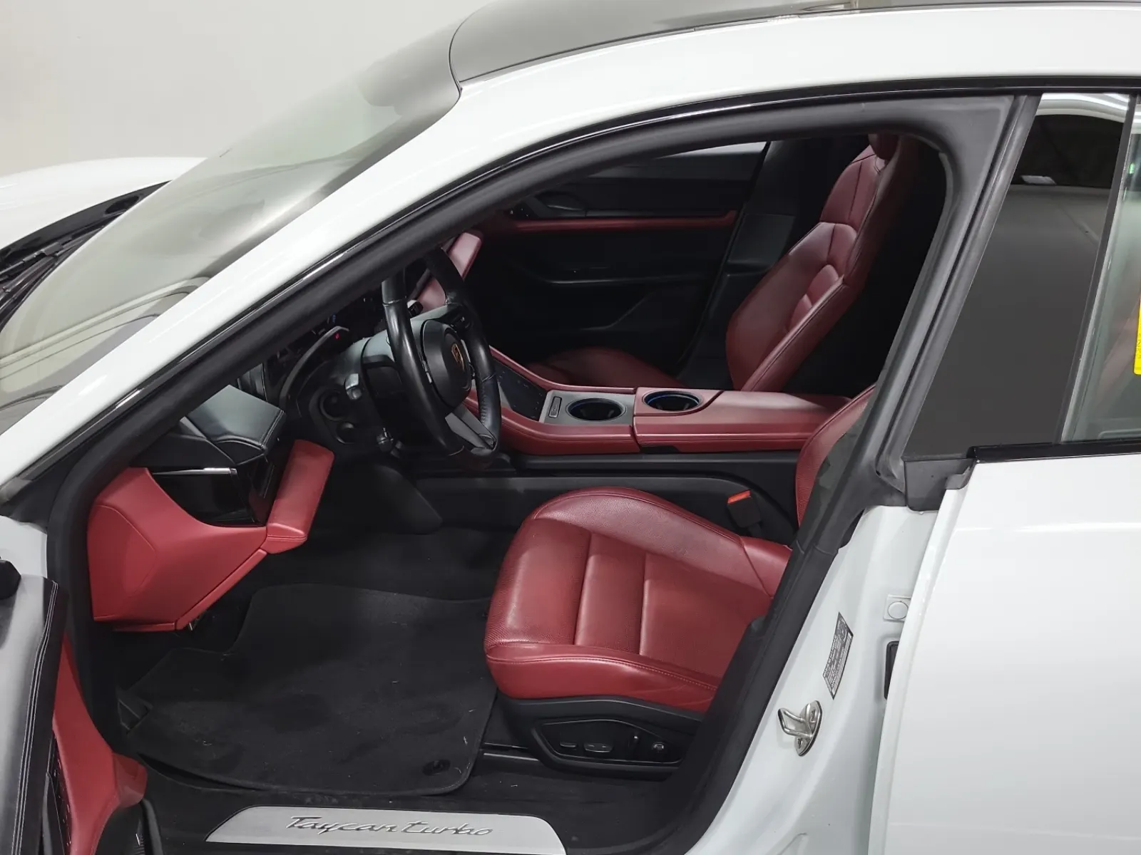 Front Interior Photo