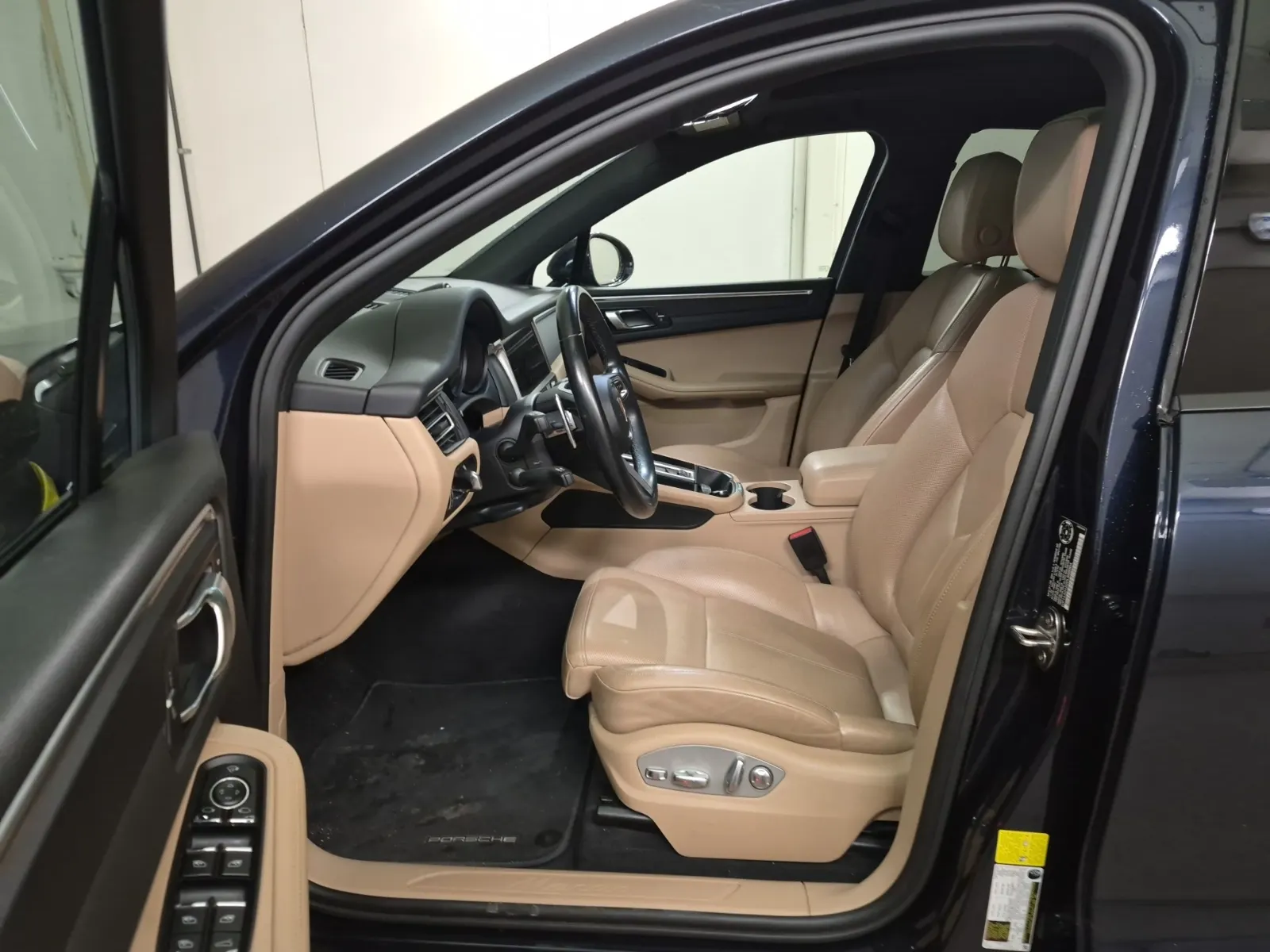 Front Interior Photo